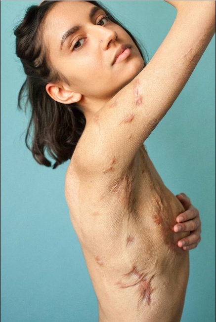 ve dep khong hoan hao anh 9