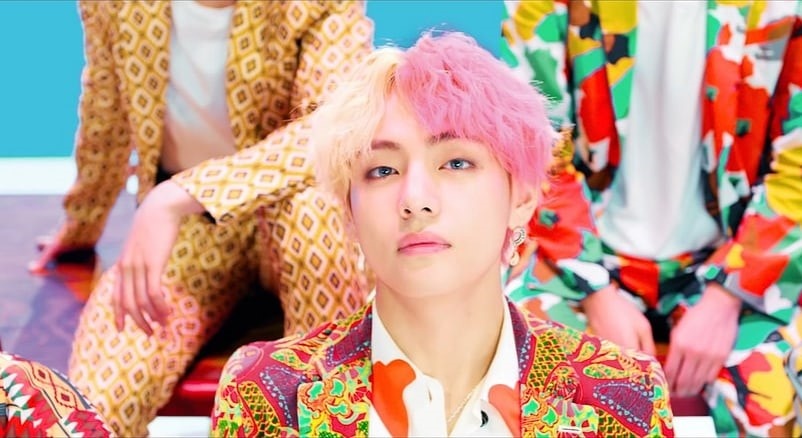 mau toc noi bat trong dip Tet anh 1