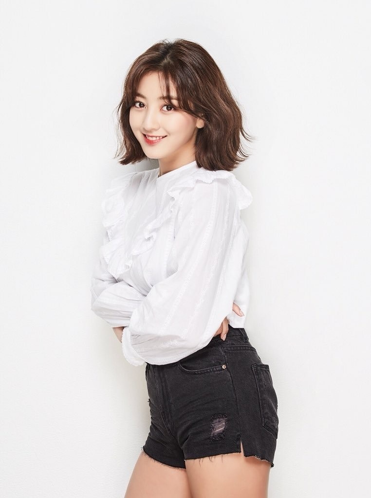 mau toc noi bat trong dip Tet anh 9