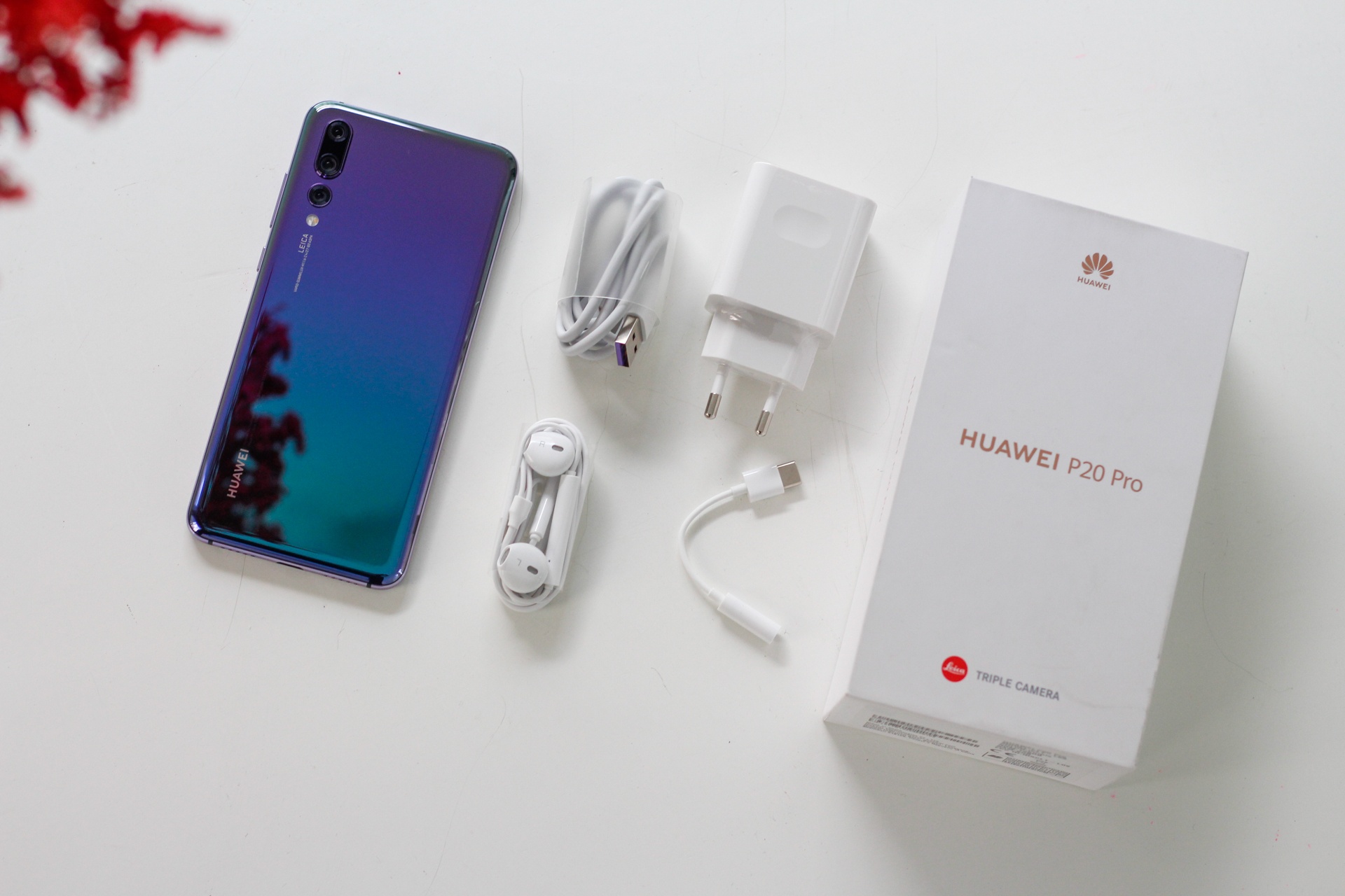 trai nghiem nhanh Huawei P20 Pro anh 1