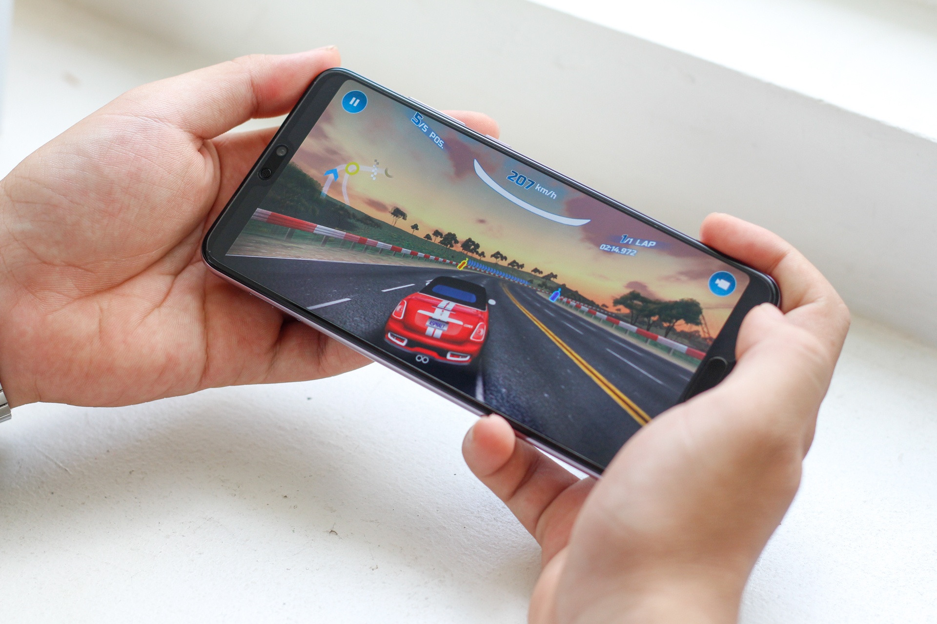 trai nghiem nhanh Huawei P20 Pro anh 13