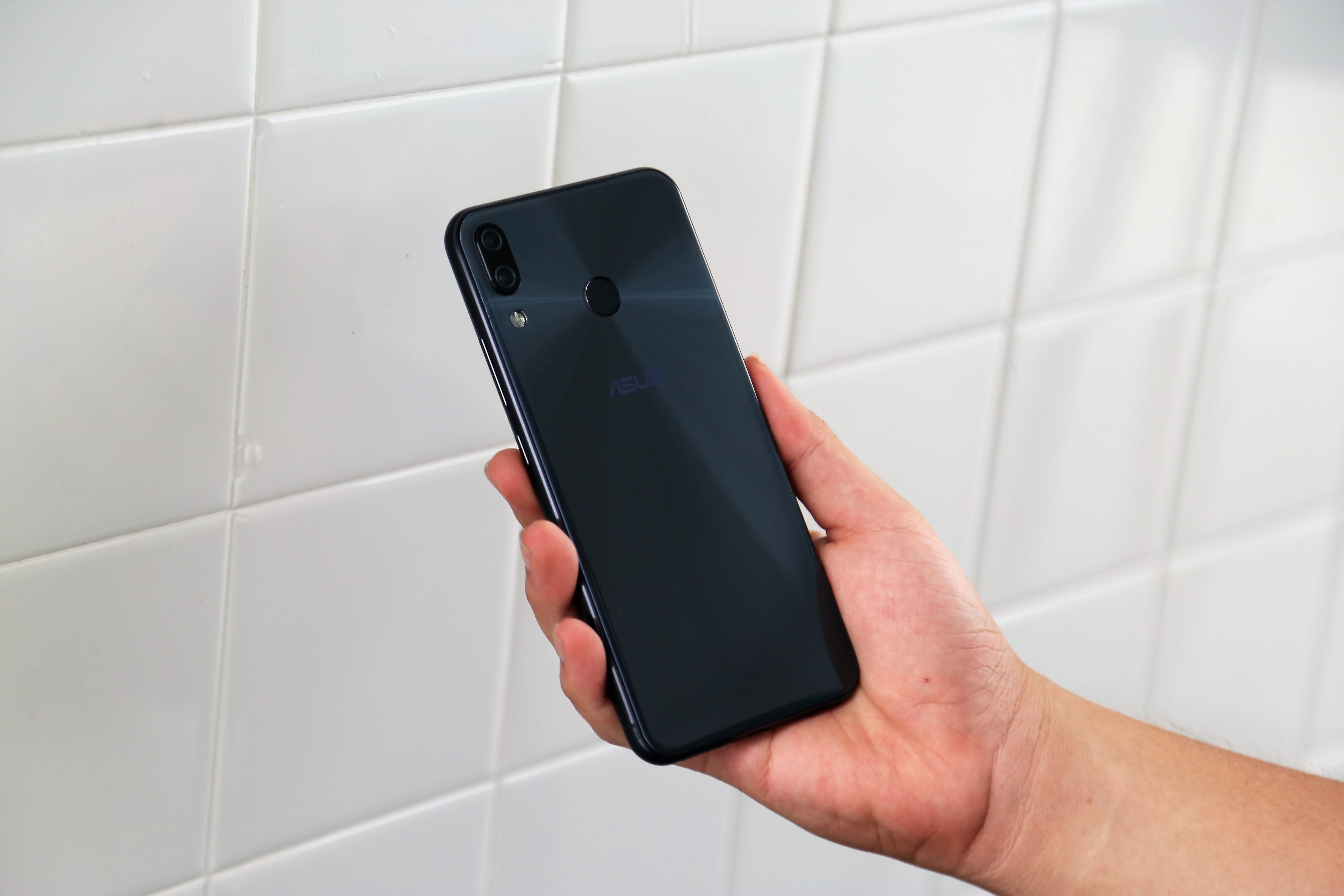 Danh gia nhanh Asus Zenfone 5 (2018) anh 8