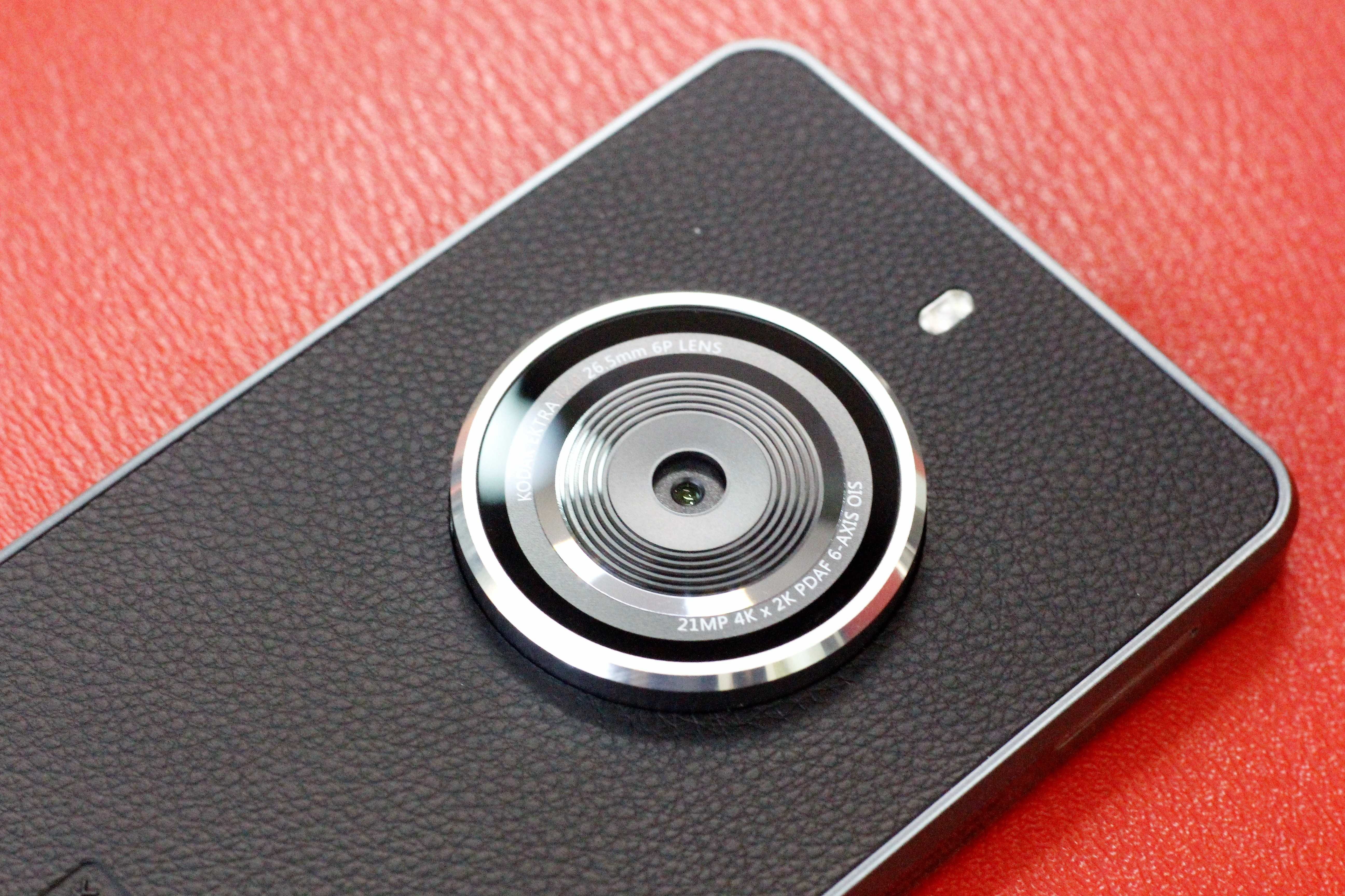 Trai nghiem Kodak Ektra duoc ban voi gia 6, 6 trieu dong tai VN anh 2