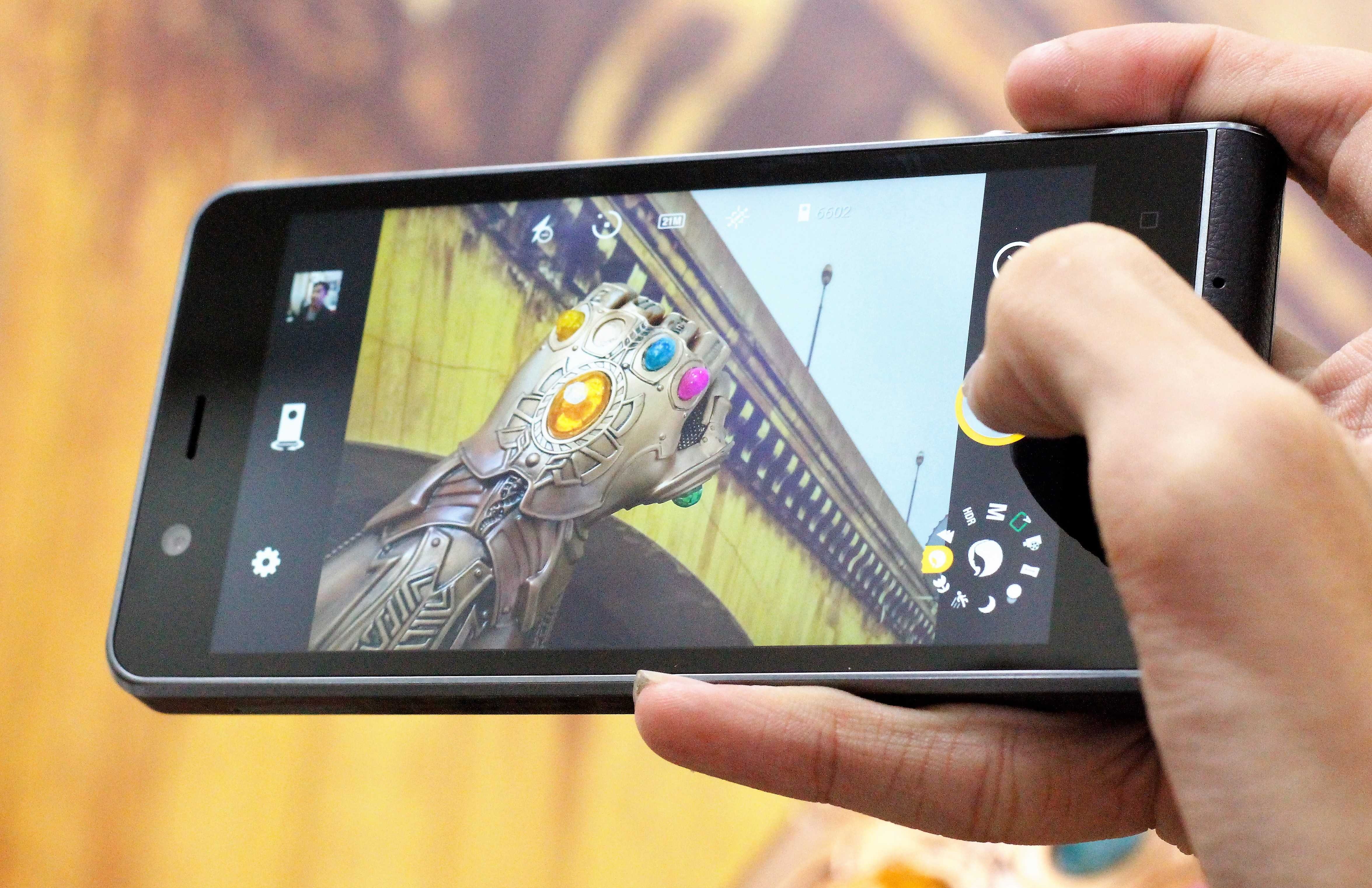 Trai nghiem Kodak Ektra duoc ban voi gia 6, 6 trieu dong tai VN anh 7