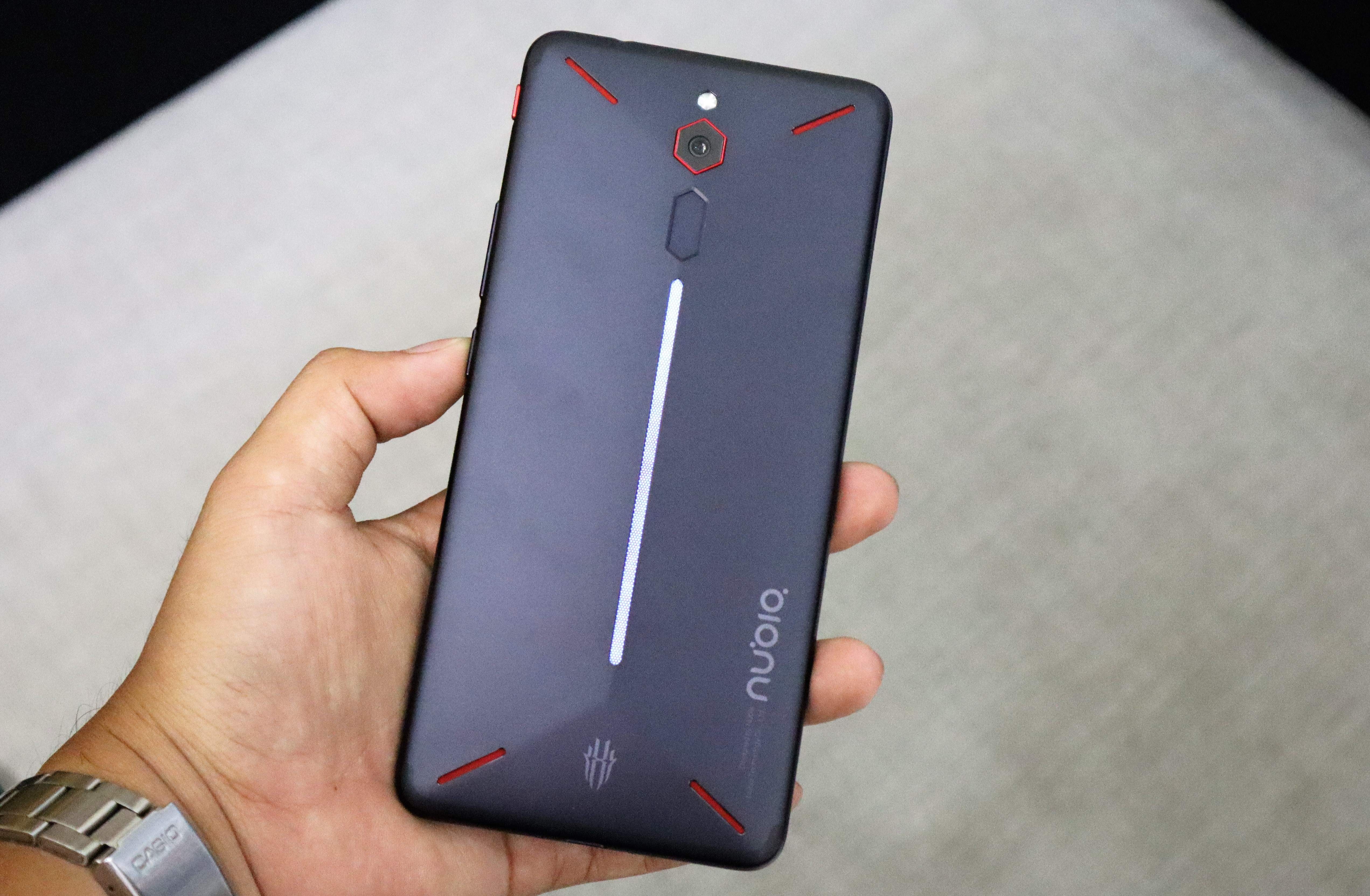 Trai nghiem Nubia Red Magic anh 4