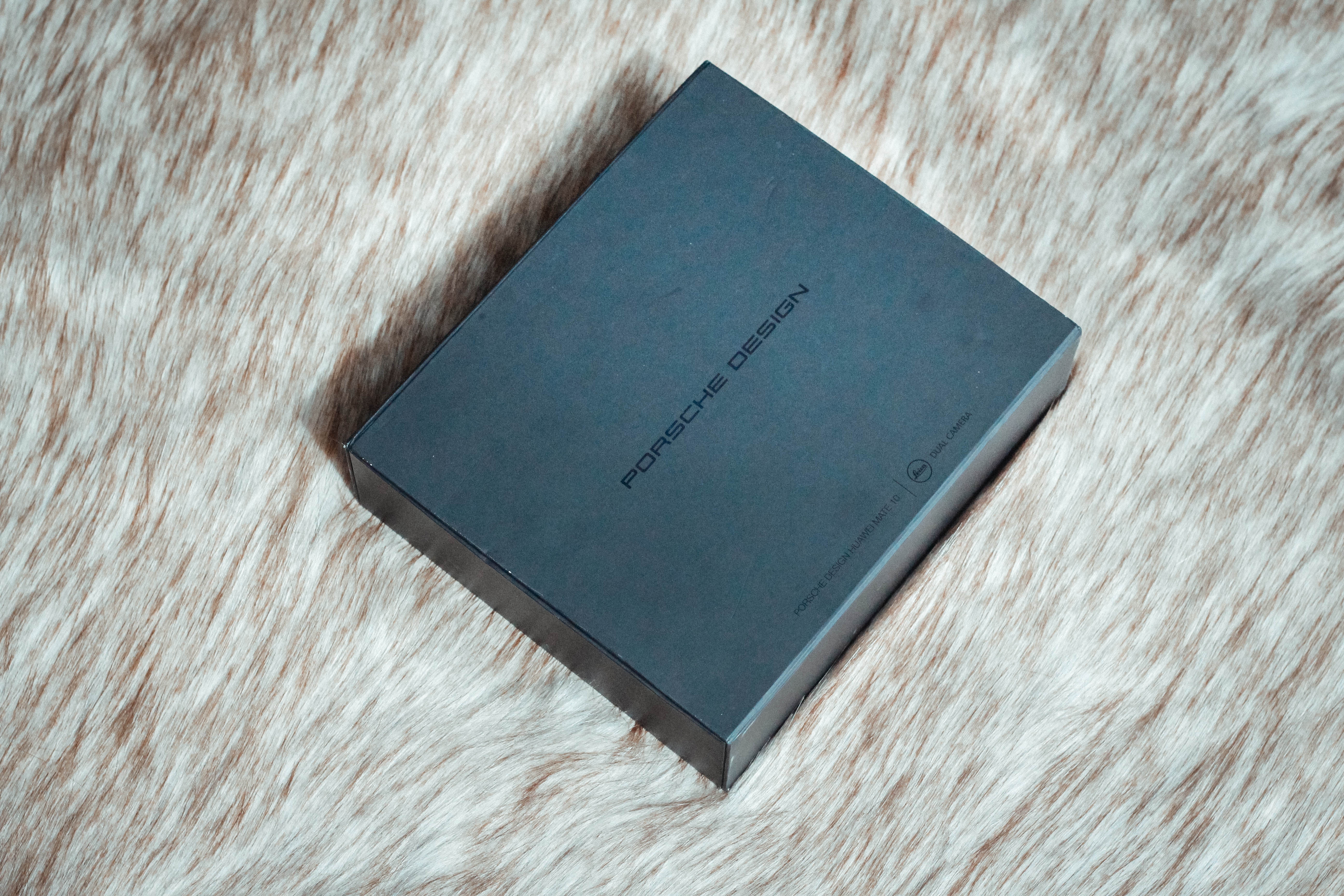 Trai nghiem Huawei Mate 10 Porsche Design anh 1