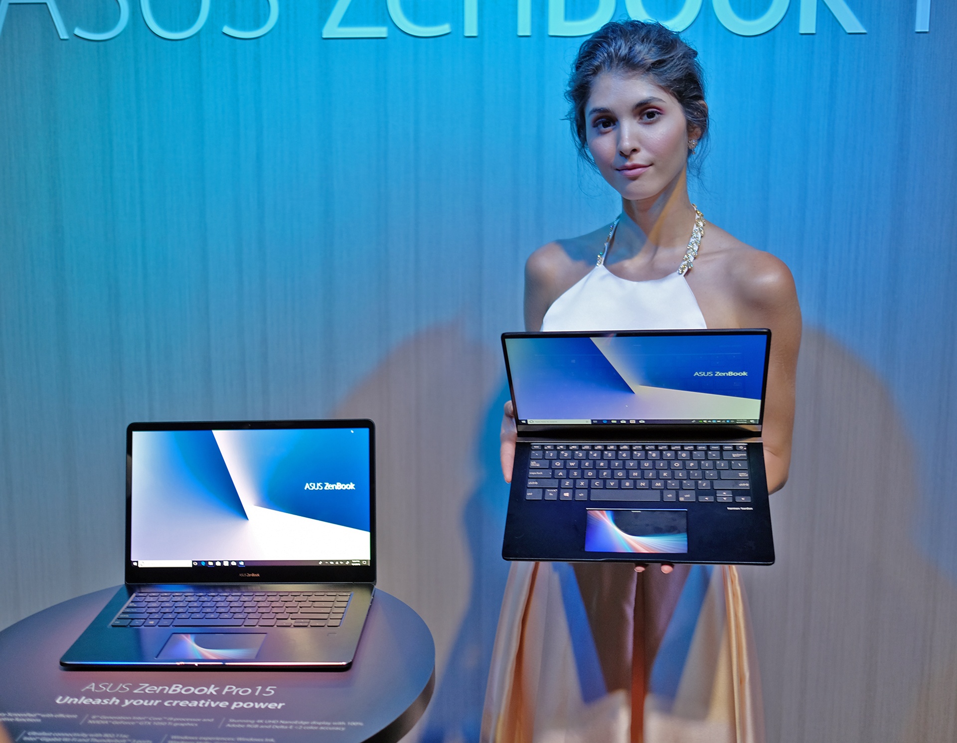 Asus gioi thieu laptop 2 man hinh anh 10