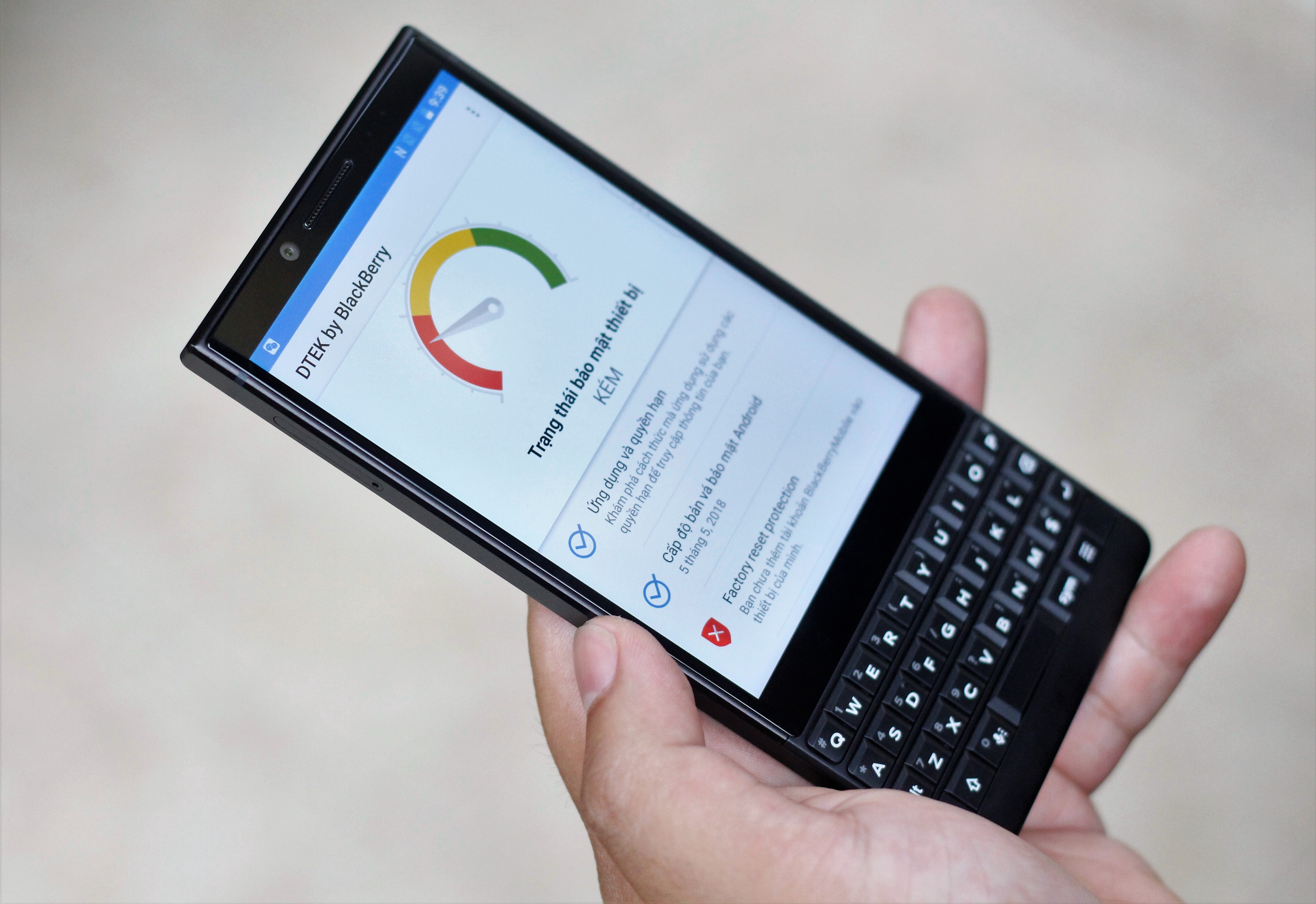 Trai nghiem BlackBerry KEY2 tai VN anh 8