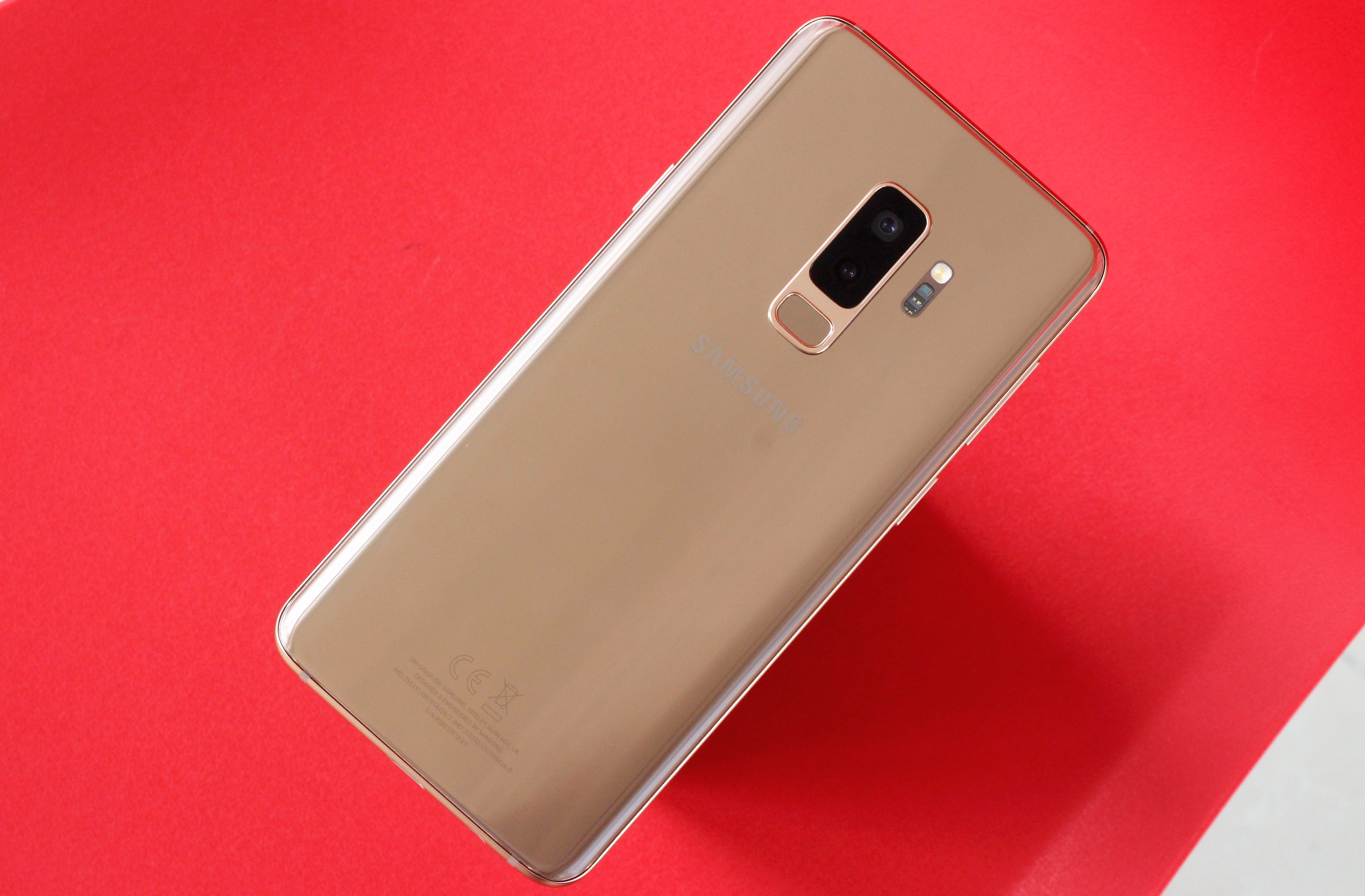 Anh Galaxy S9+ phien ban mau hoang kim anh 9