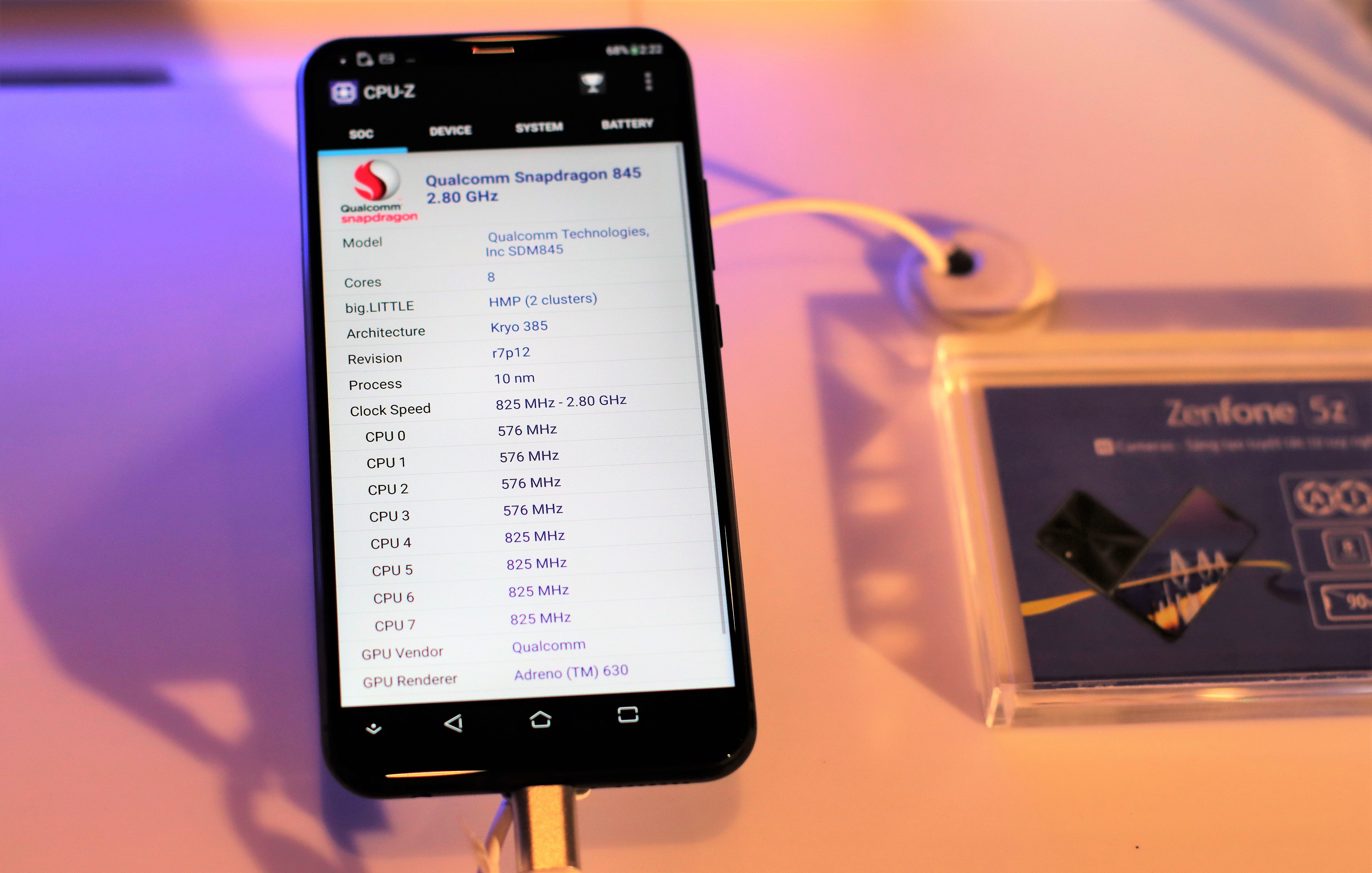 Asus ra mat Zenfone 5Z va Zenfone Max Pro M1 anh 5