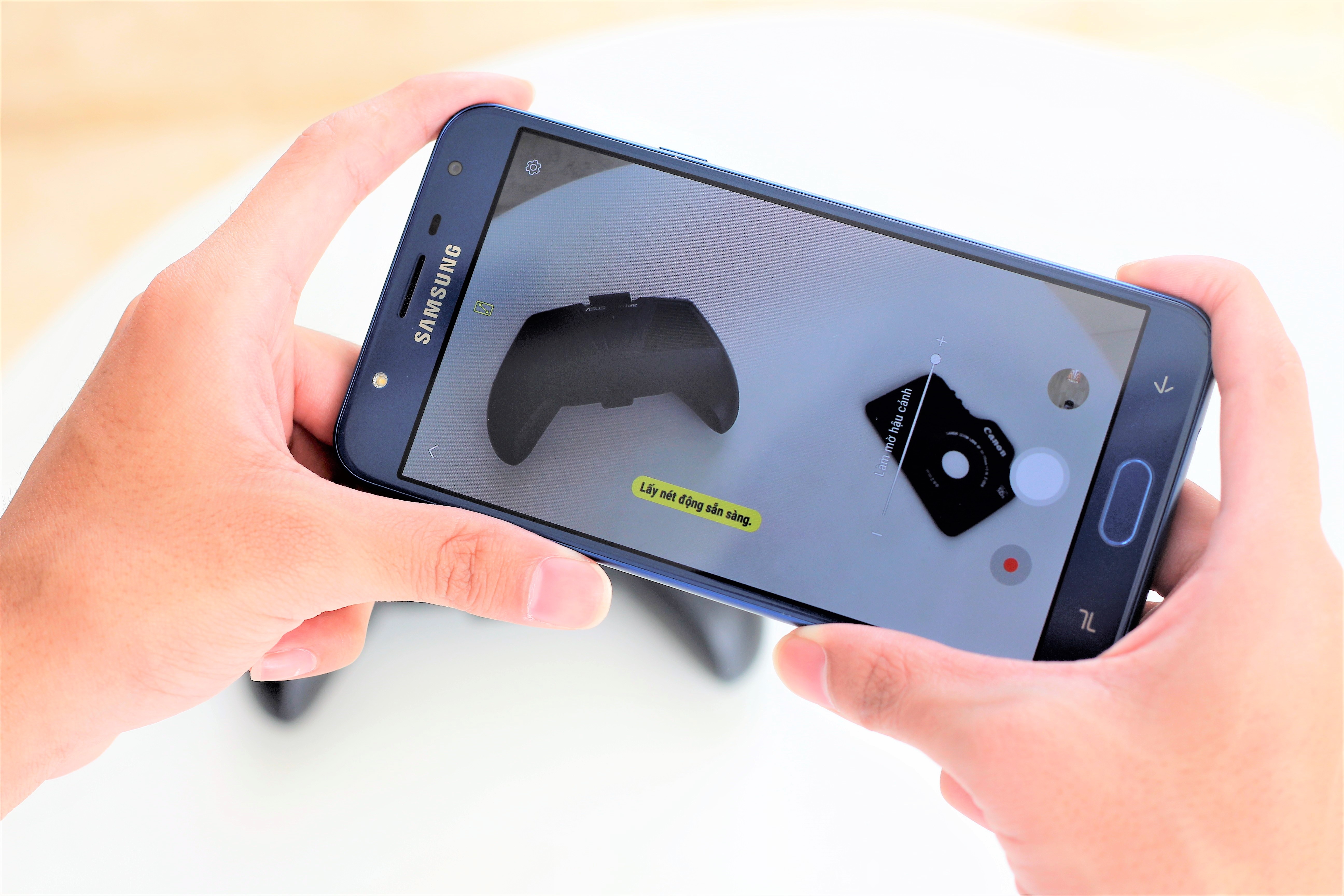 Trai nghiem nhanh Galaxy J7 Duo anh 6