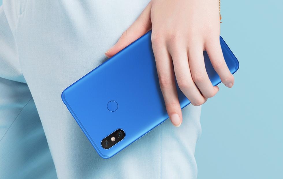Xiaomi Mi Max 3 ra mat anh 1