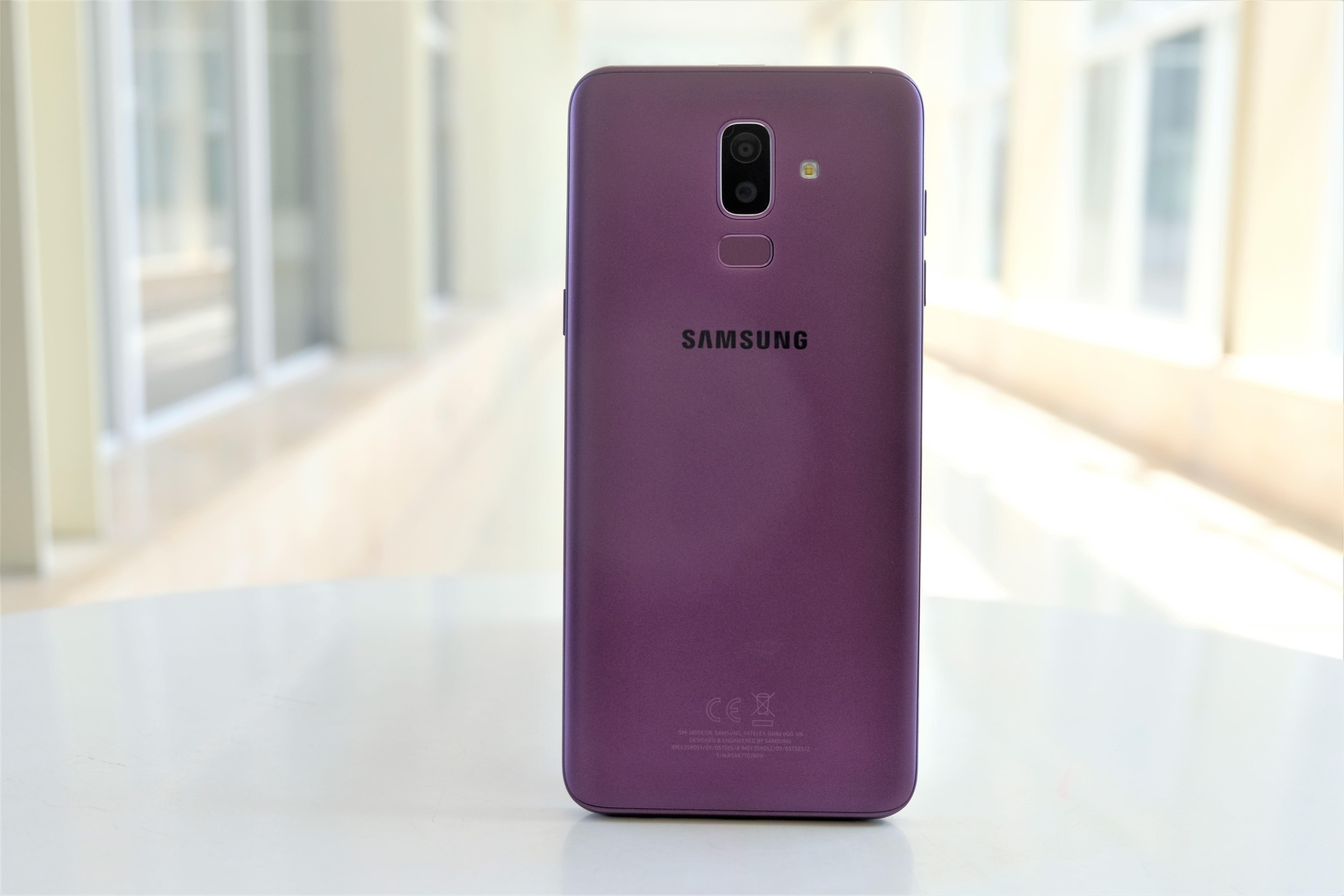 danh gia Galaxy J8 anh 8