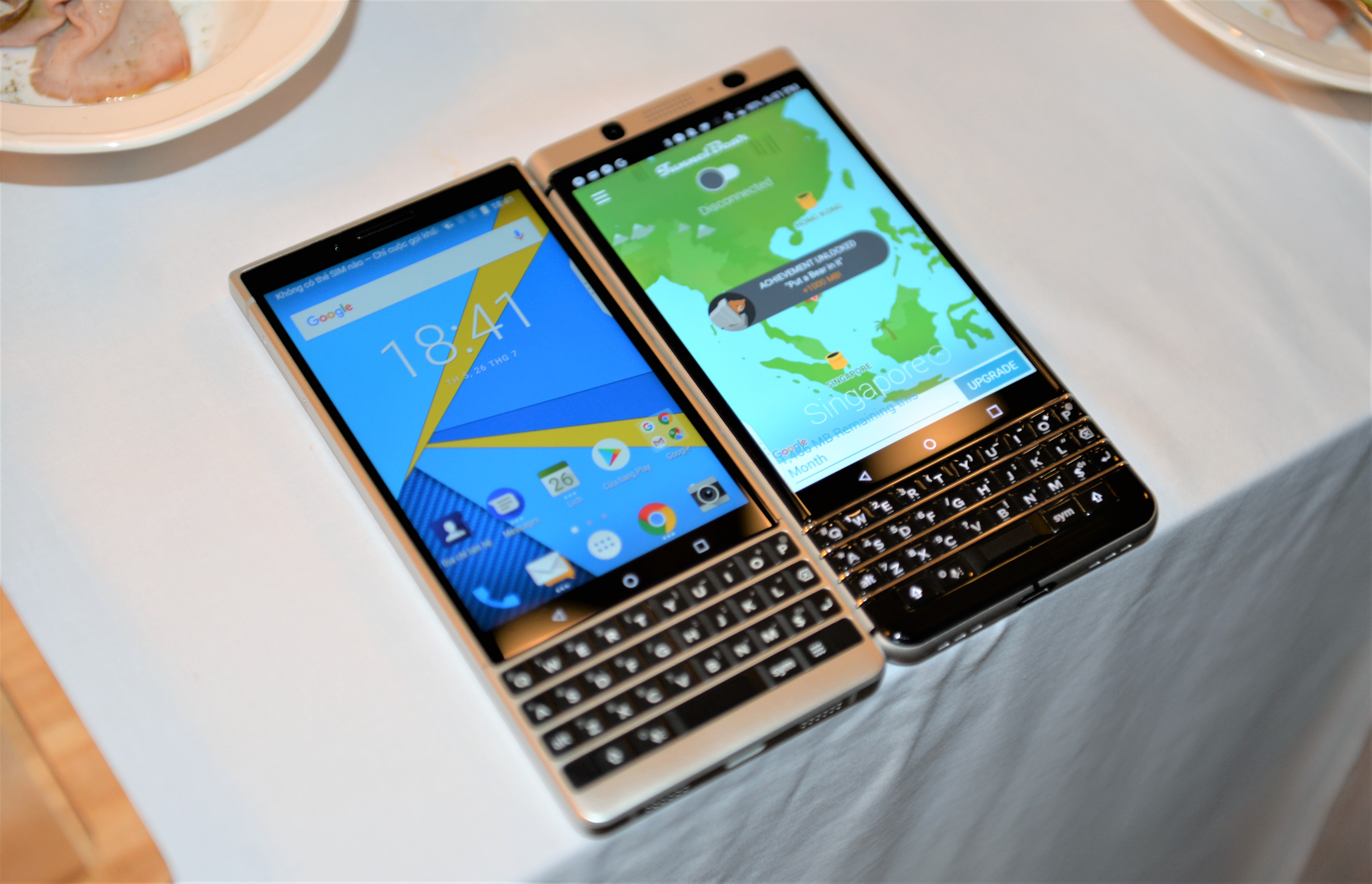 BlackBerry Key2 ra mat tai Viet Nam anh 8