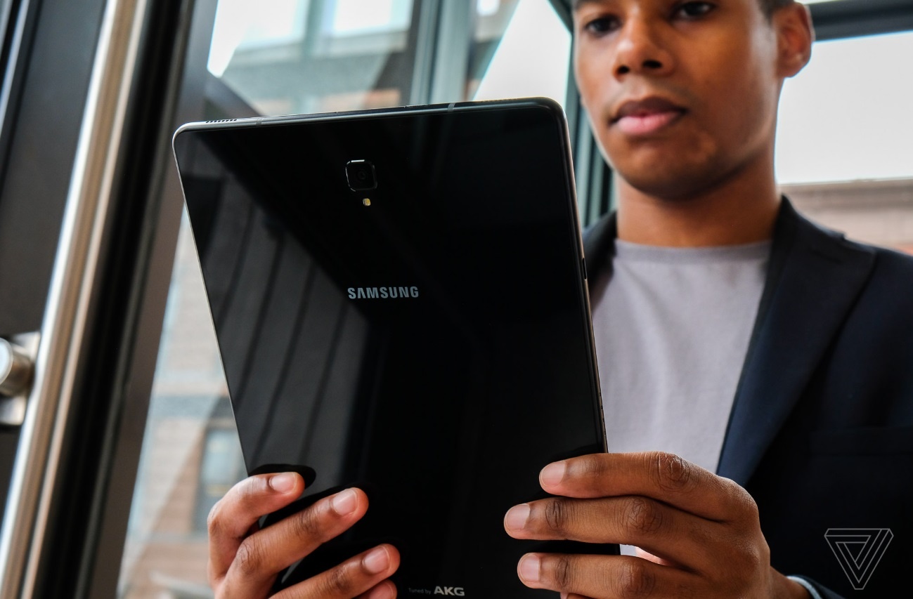 Galaxy Tab S4 ra mat anh 5