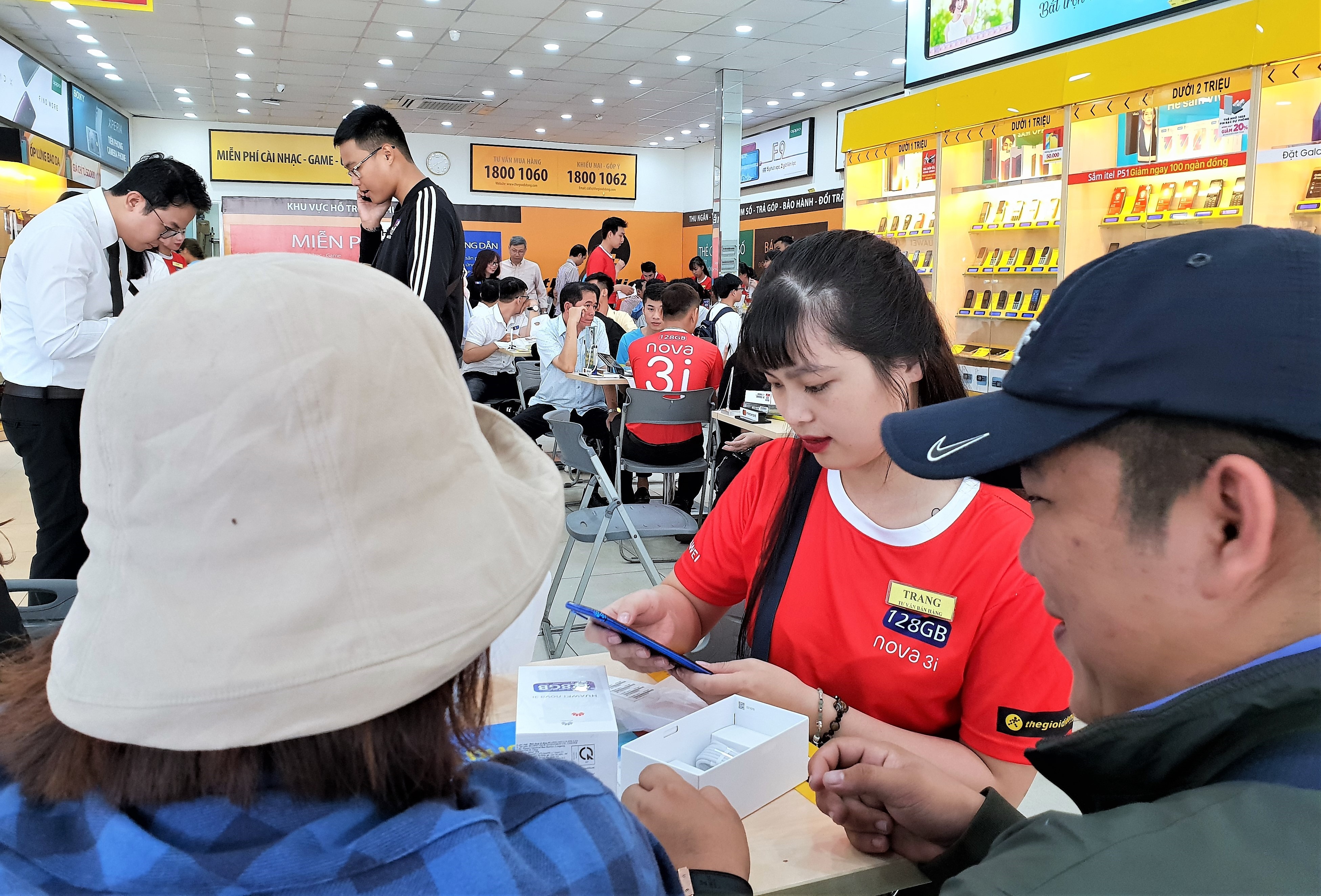 Huawei nova 3i chính thức mở bán ảnh 1 Huawei nova 3i chinh thuc mo ban anh 1