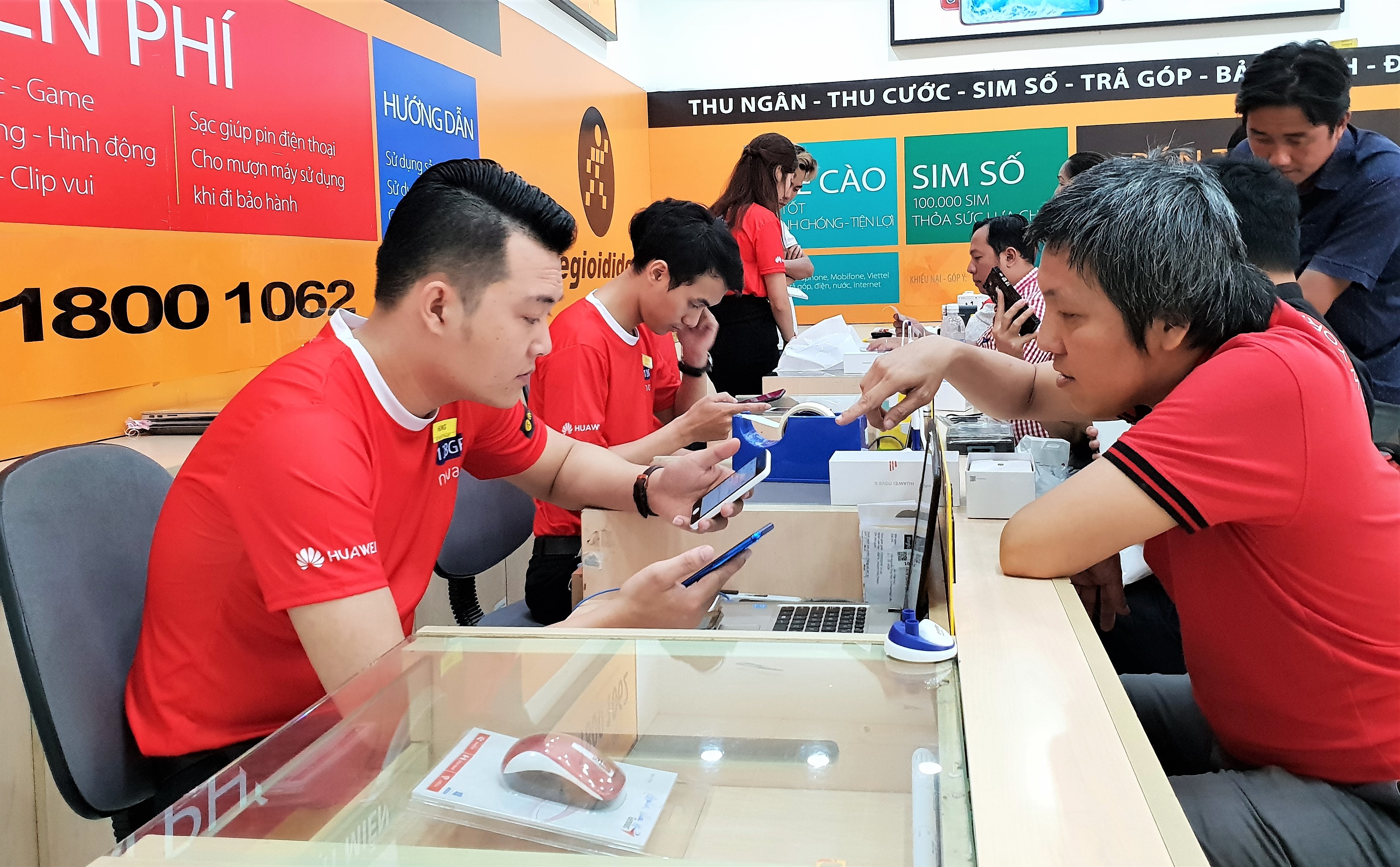 Huawei nova 3i chính thức mở bán ảnh 8 Huawei nova 3i chinh thuc mo ban anh 8