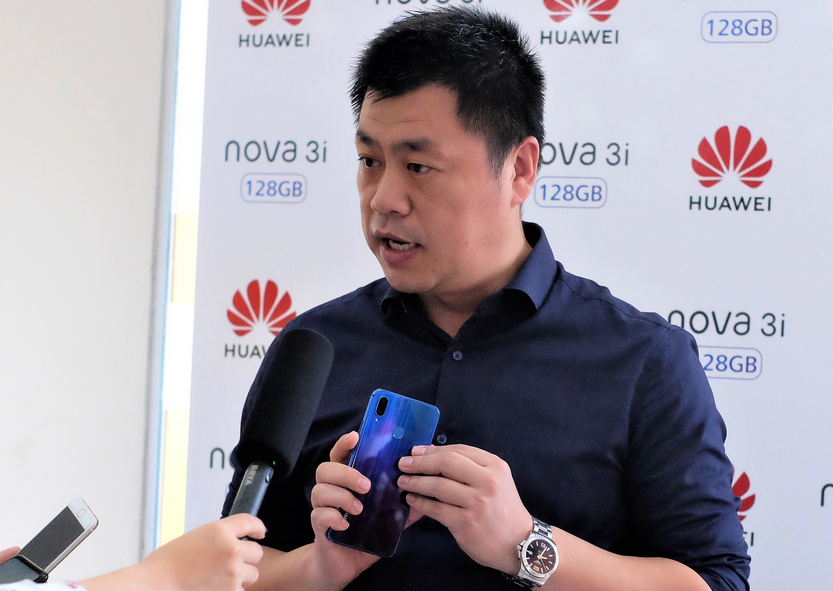 Huawei nova 3i chinh thuc mo ban anh 2