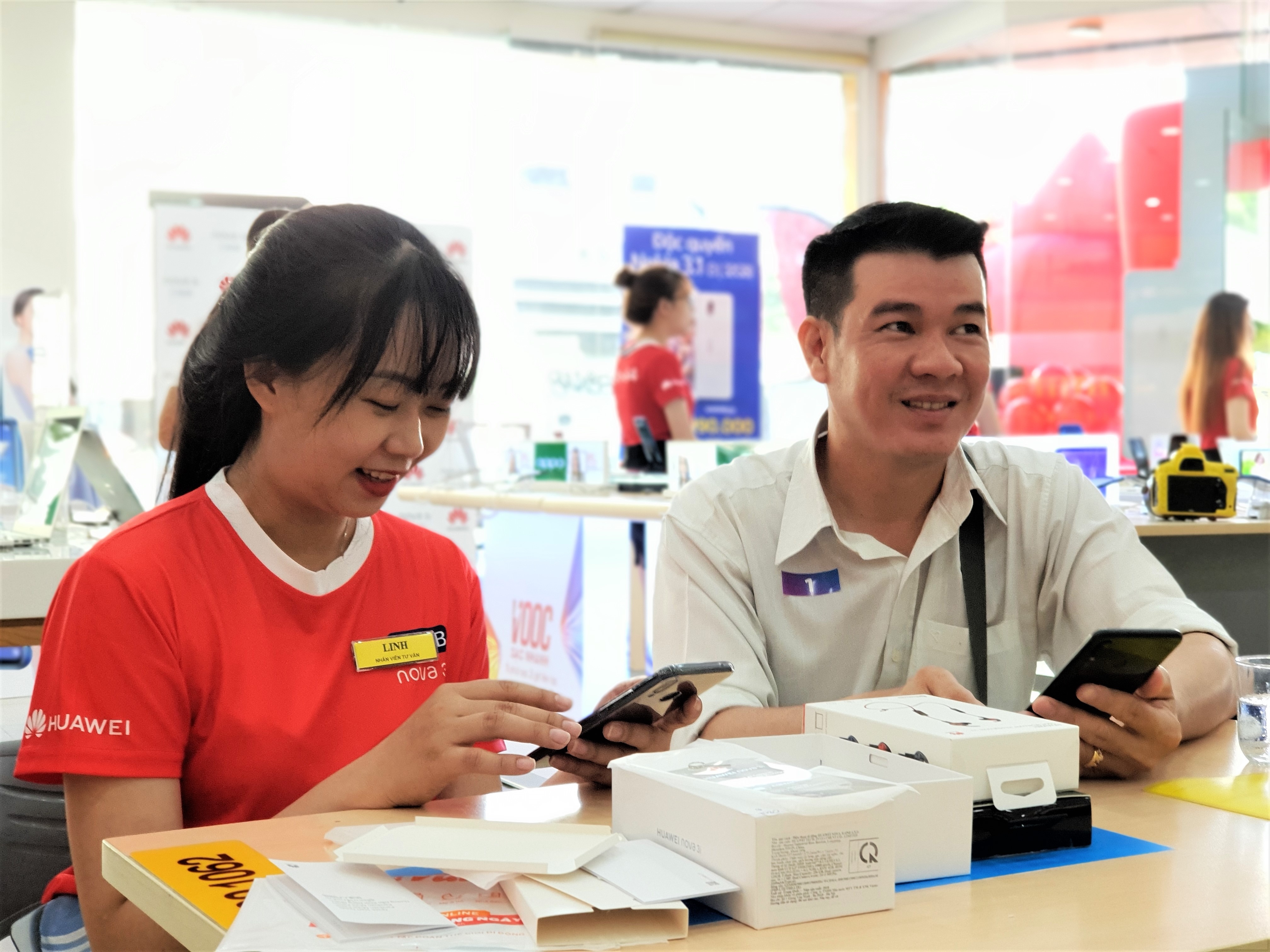 Huawei nova 3i chính thức mở bán ảnh 5 Huawei nova 3i chinh thuc mo ban anh 5