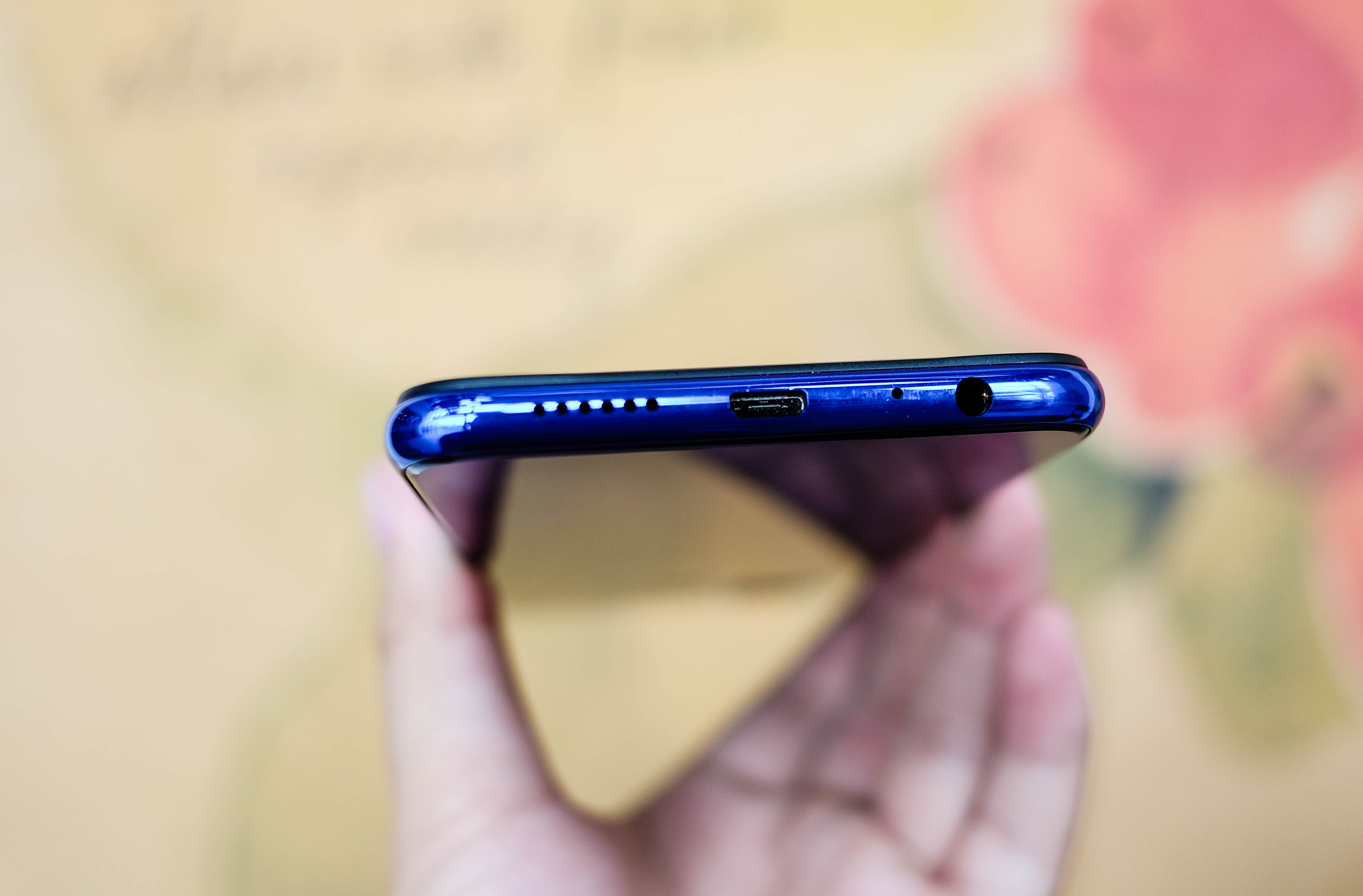 danh gia Oppo F9 anh 3