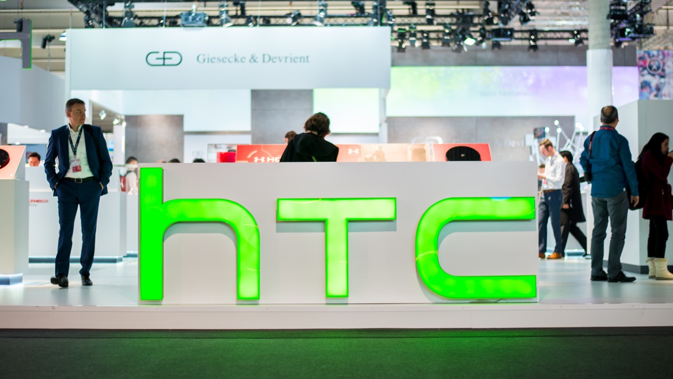 Doanh thu cua HTC lao doc, giam 58% trong quy II hinh anh