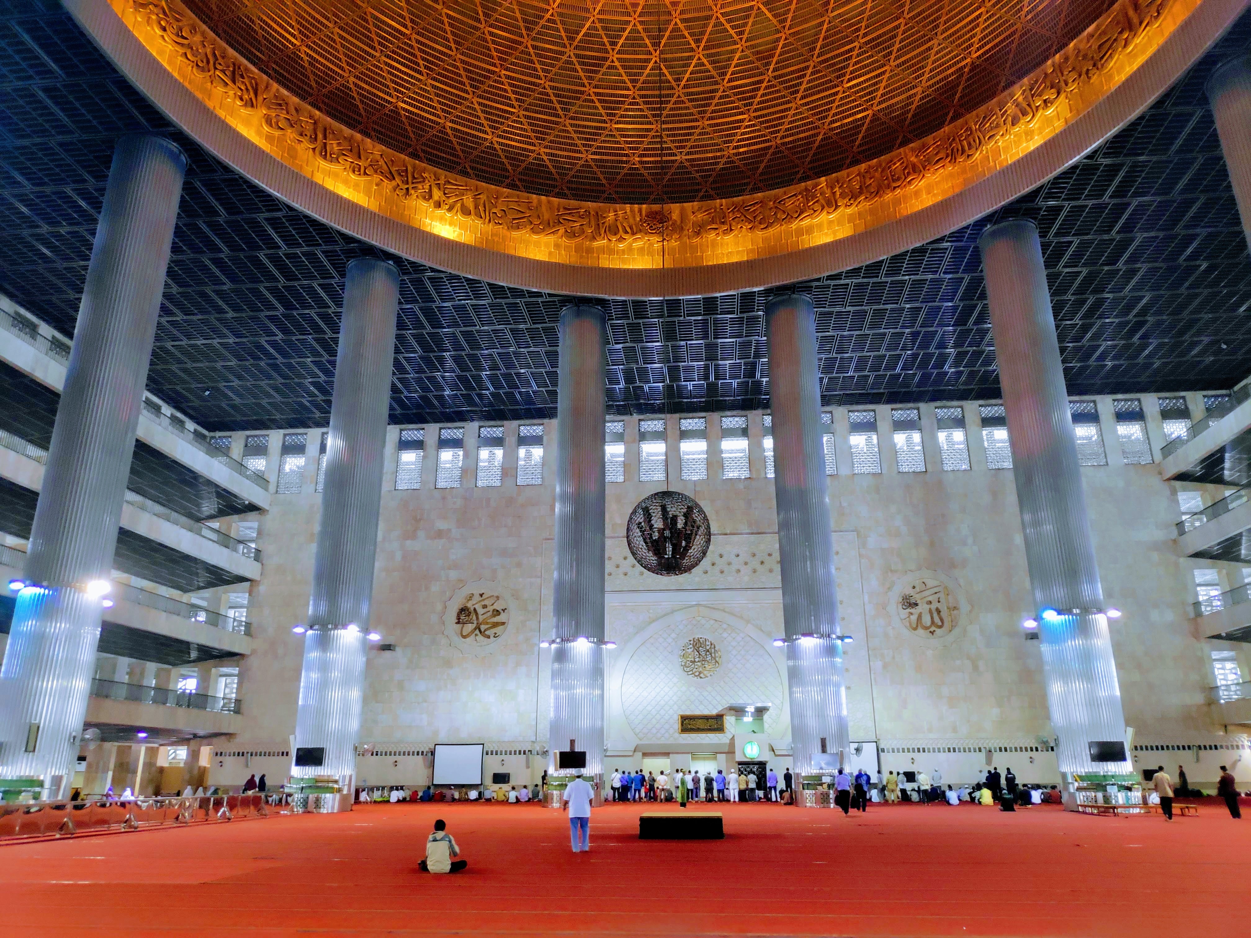 Đánh giá Pocophone F1 ảnh 9 Danh gia Pocophone F1 anh 9