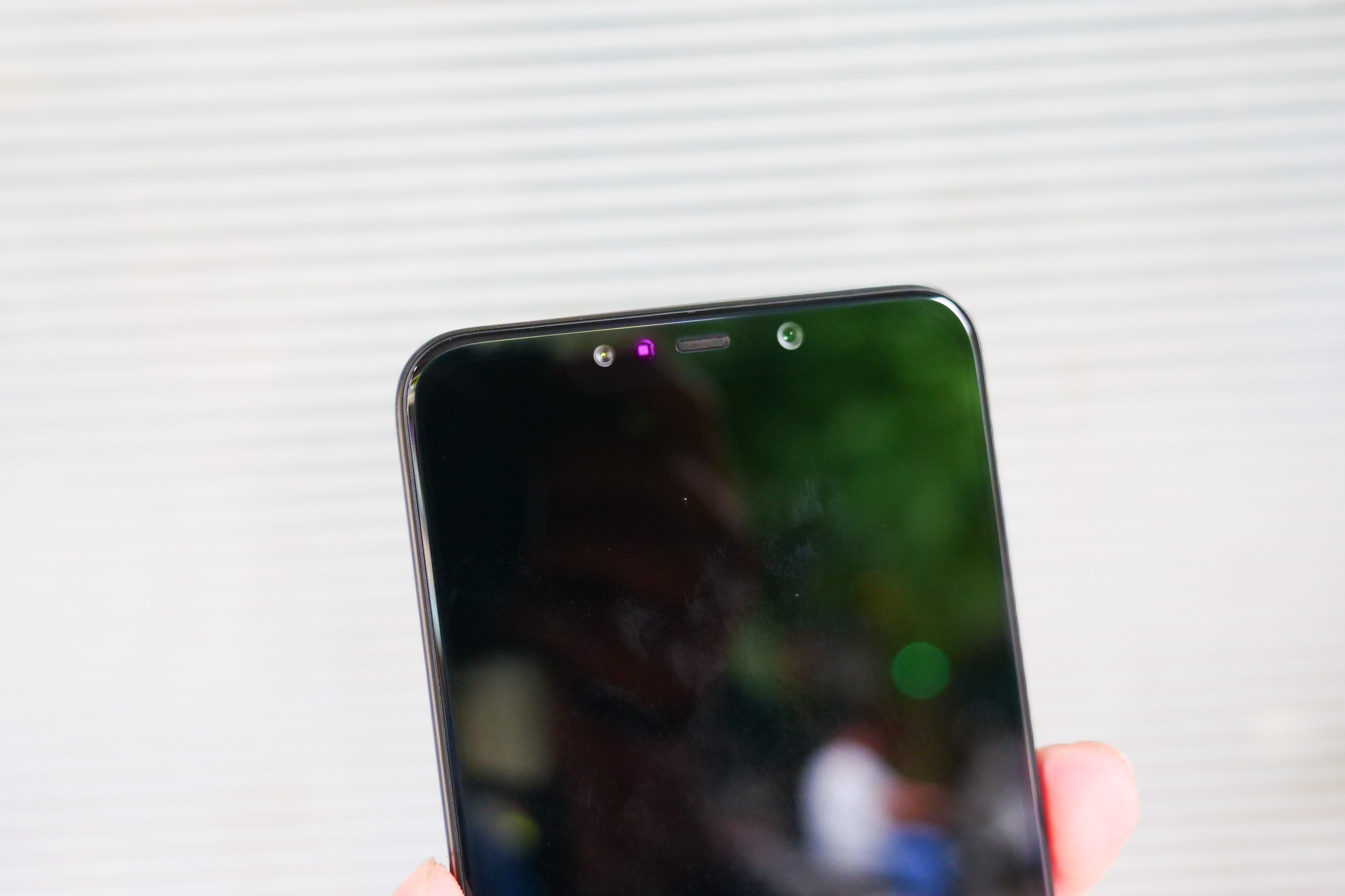 Đánh giá Pocophone F1 ảnh 12 Danh gia Pocophone F1 anh 12