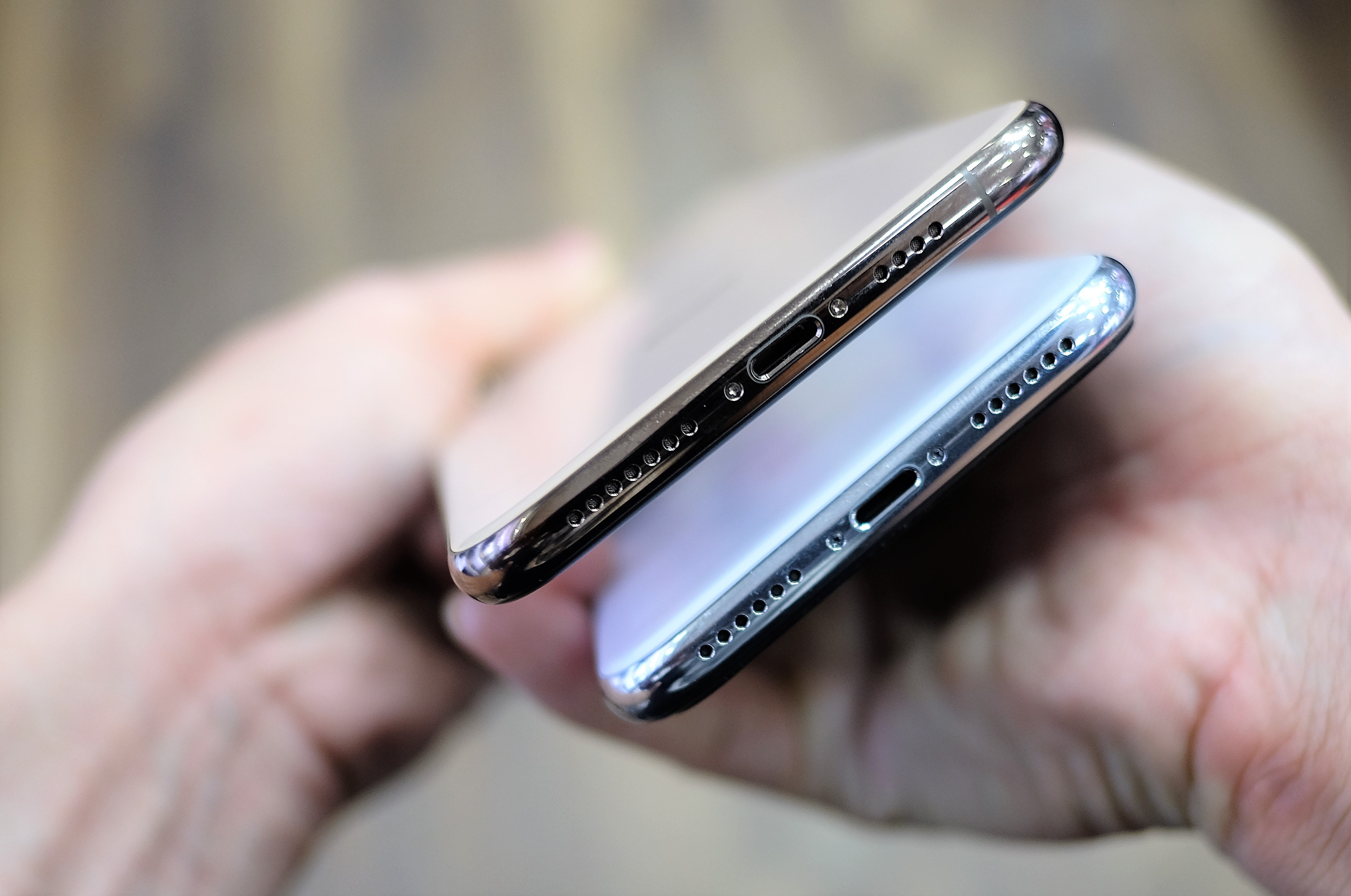 So sanh iPhone XS Max voi iPhone X anh 9