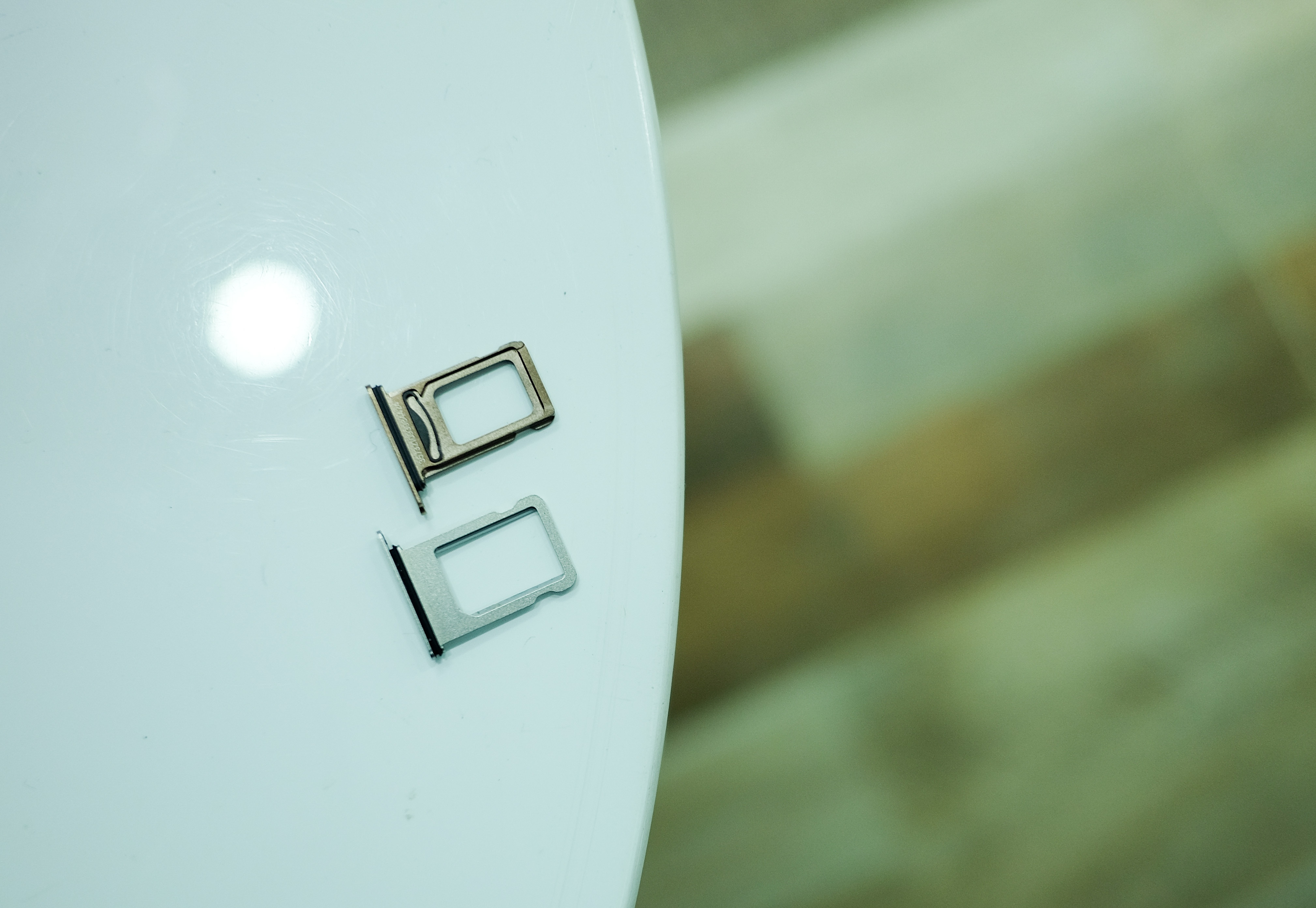 iPhone XS Max 2 SIM anh 2