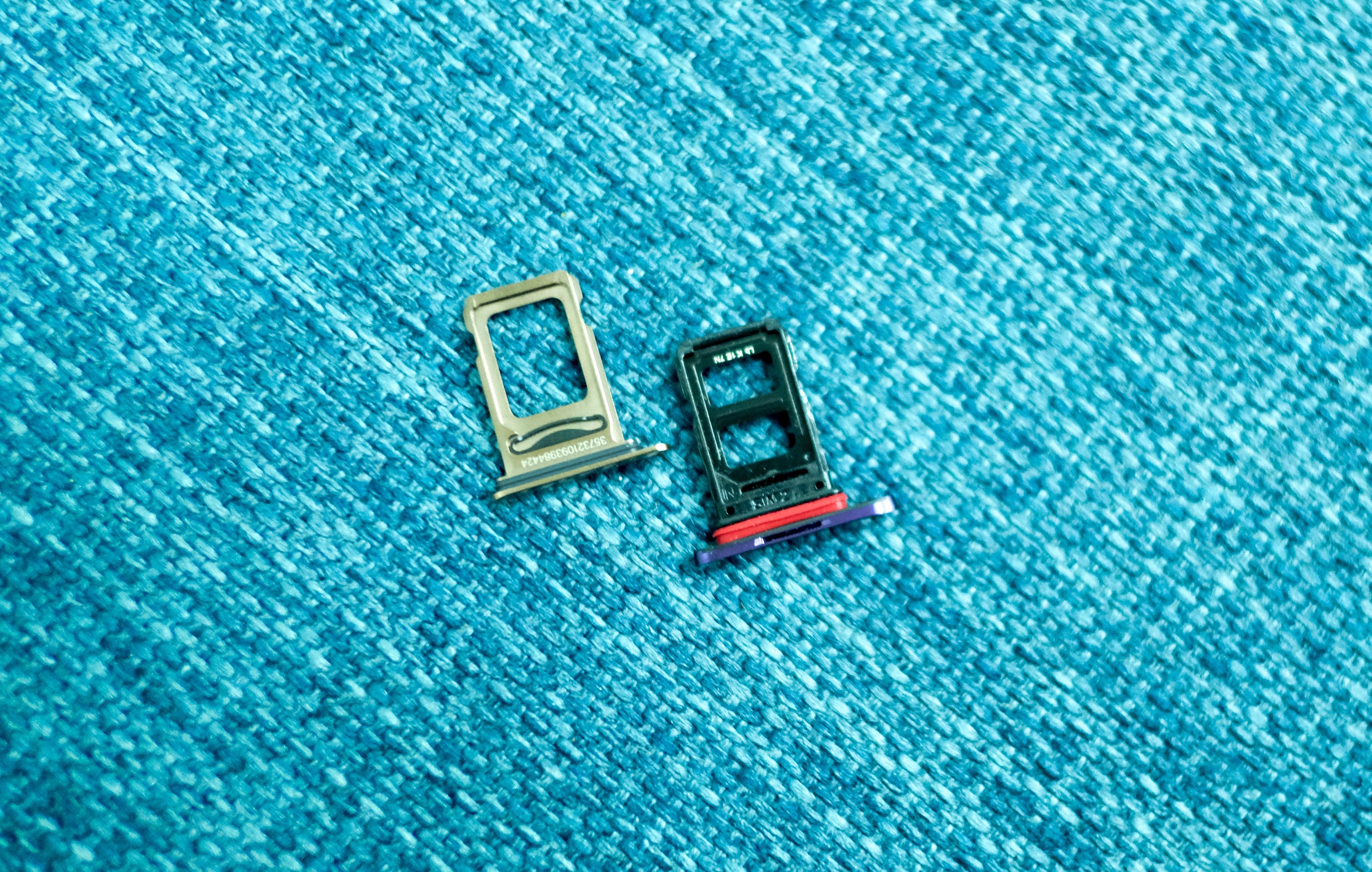 iPhone XS Max 2 SIM anh 3