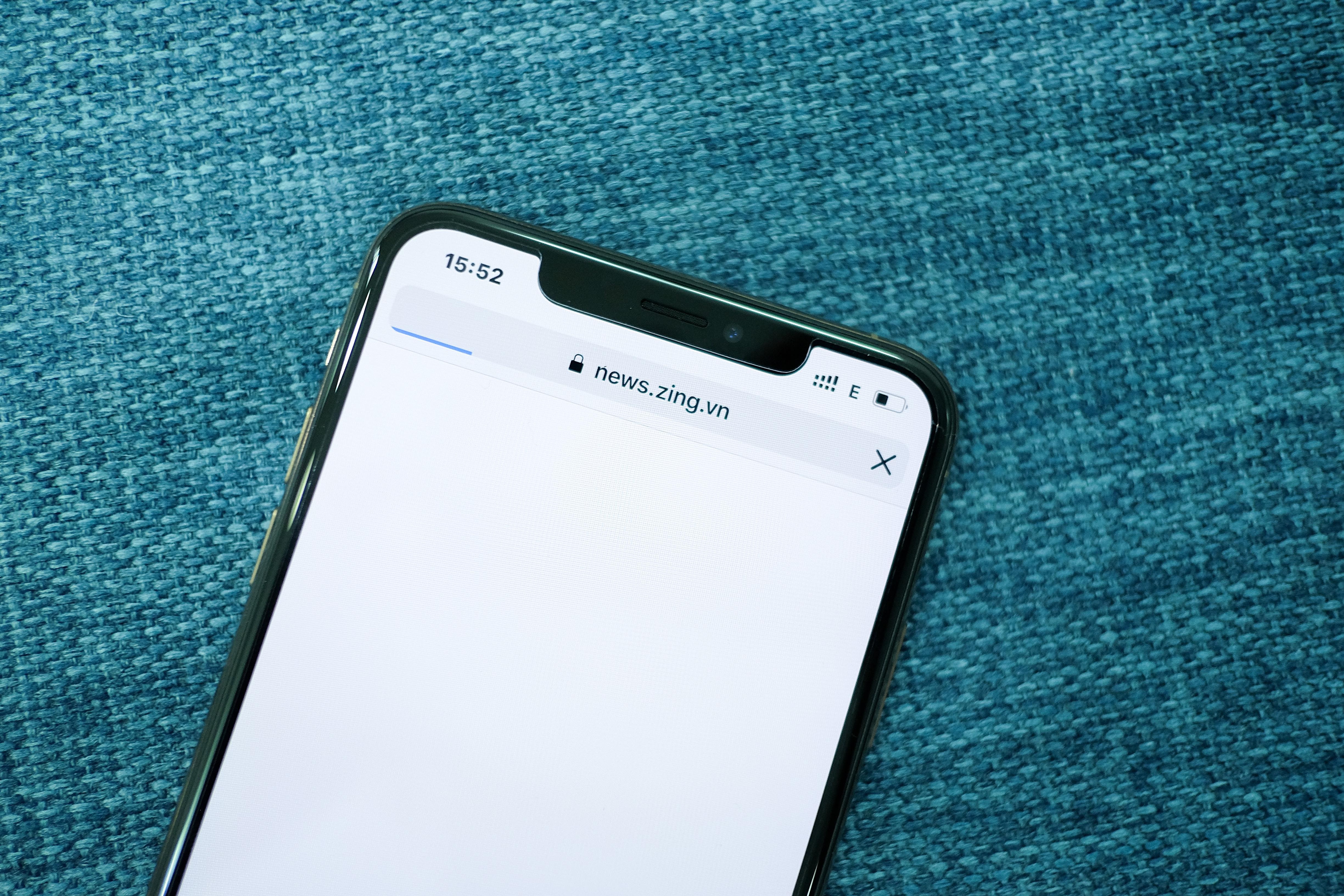 iPhone XS Max 2 SIM anh 6