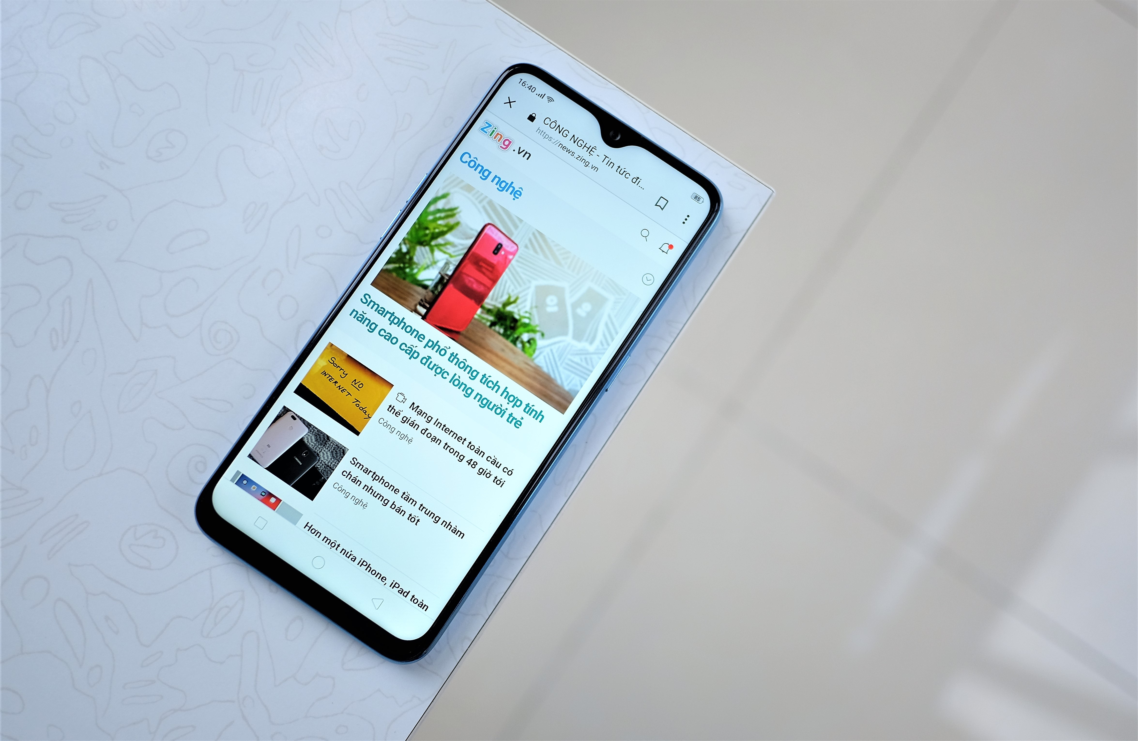 Realme 2 va 2 Pro ra mat anh 4