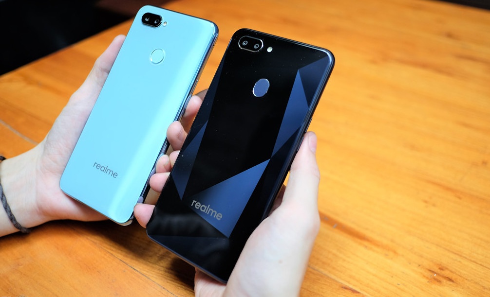 Realme 2 va 2 Pro ra mat anh 13