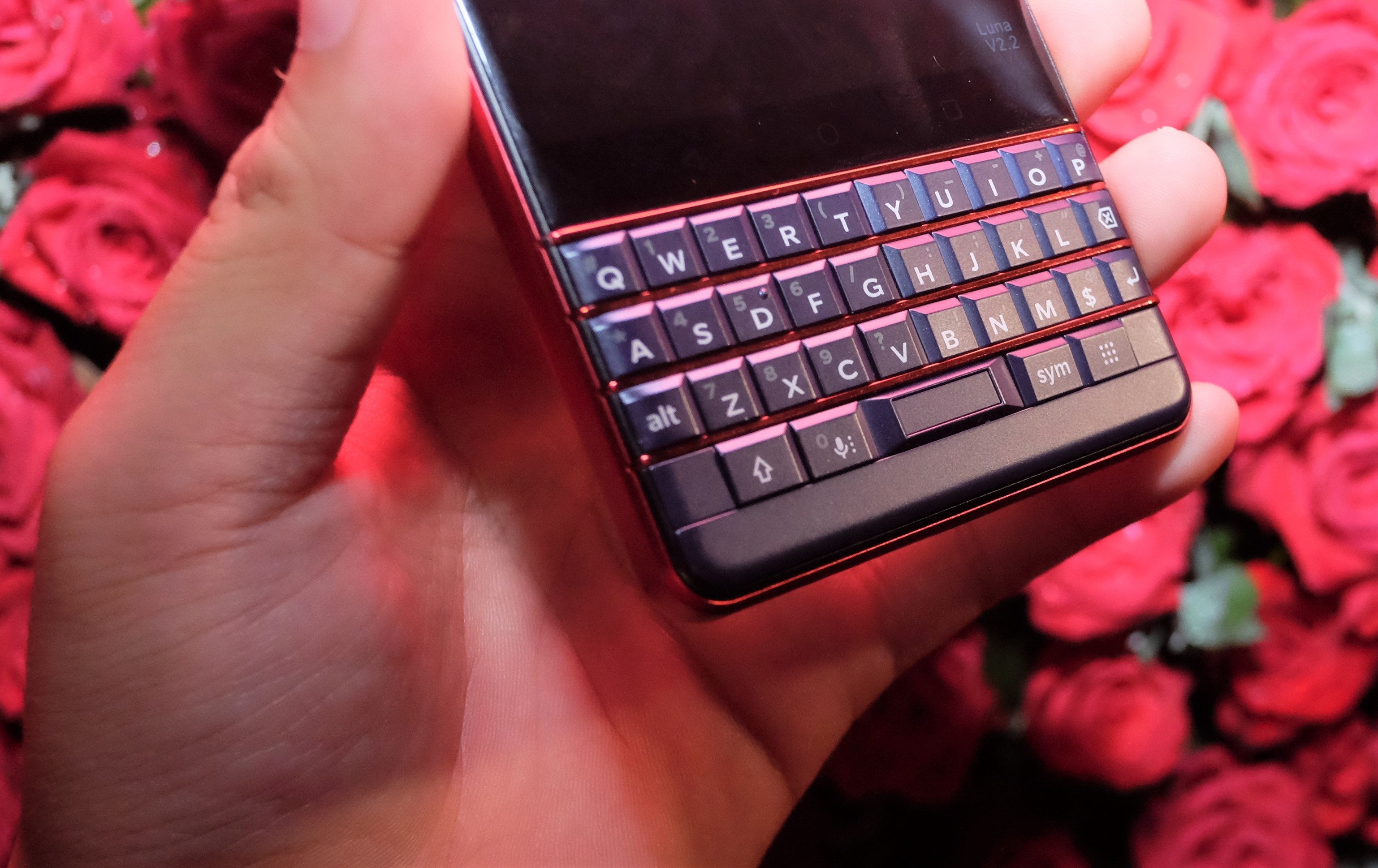 BlackBerry KEY2 LE ra mat tai Viet Nam anh 4