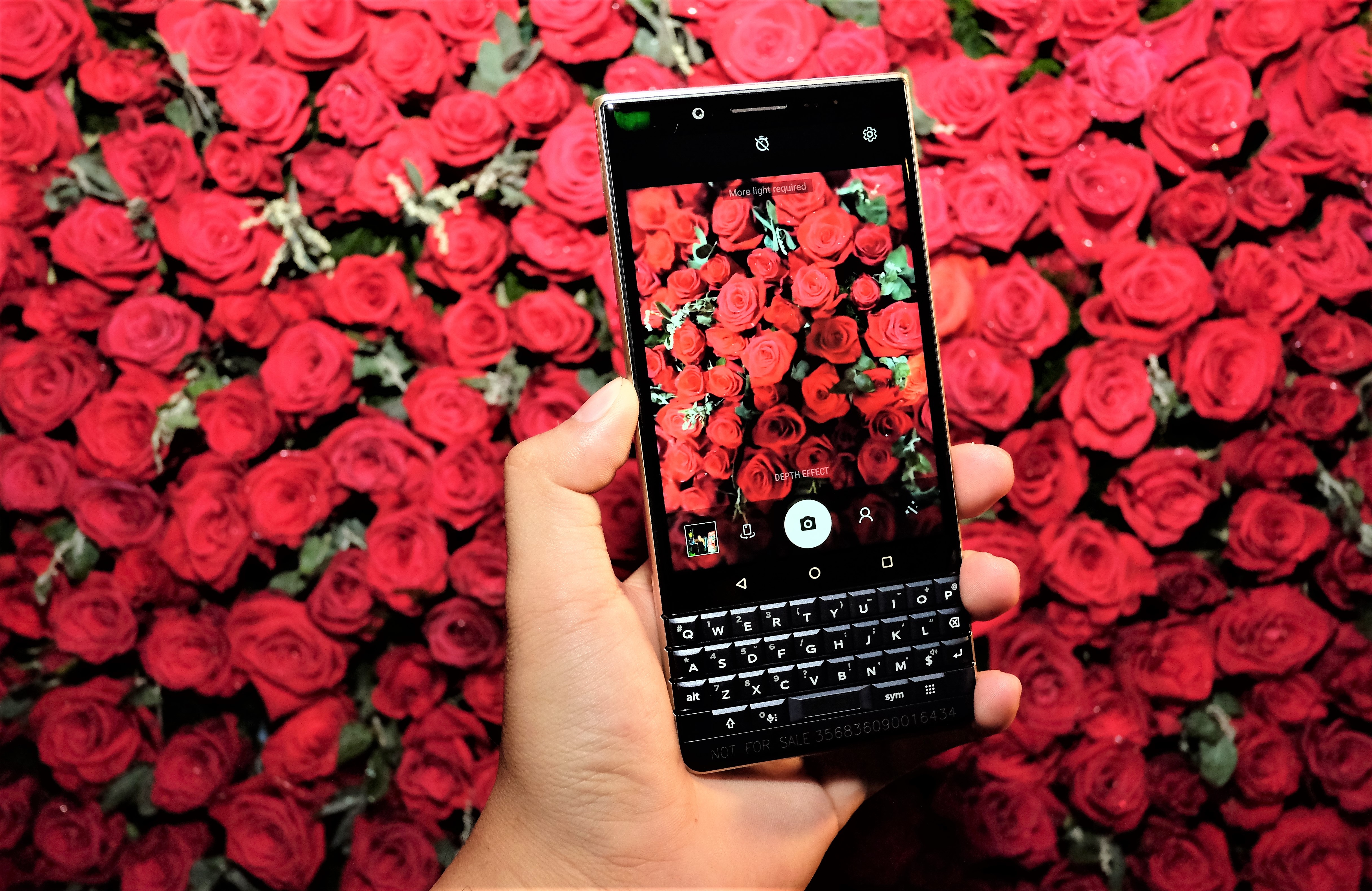 BlackBerry KEY2 LE ra mat tai Viet Nam anh 7