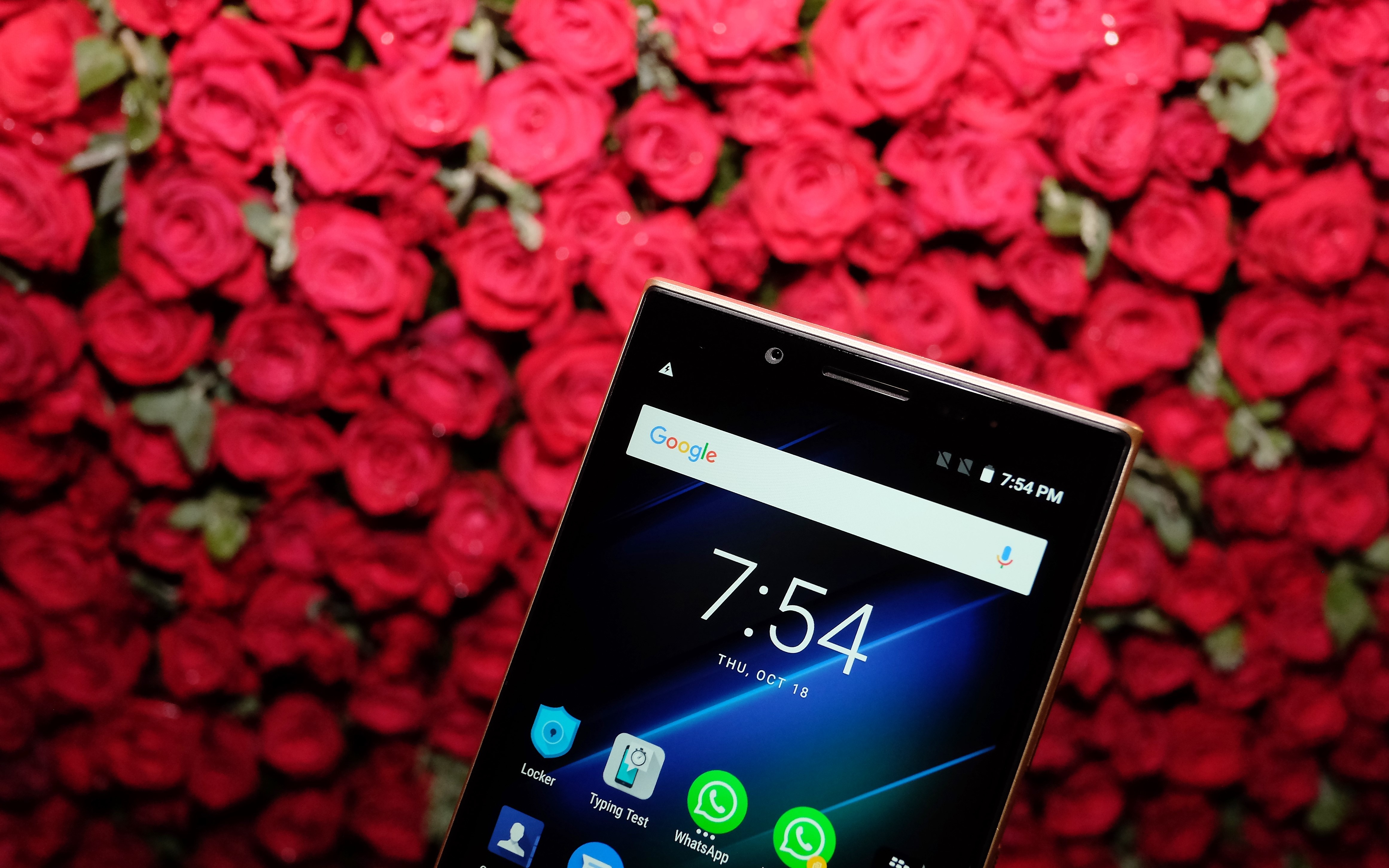 BlackBerry KEY2 LE ra mat tai Viet Nam anh 8