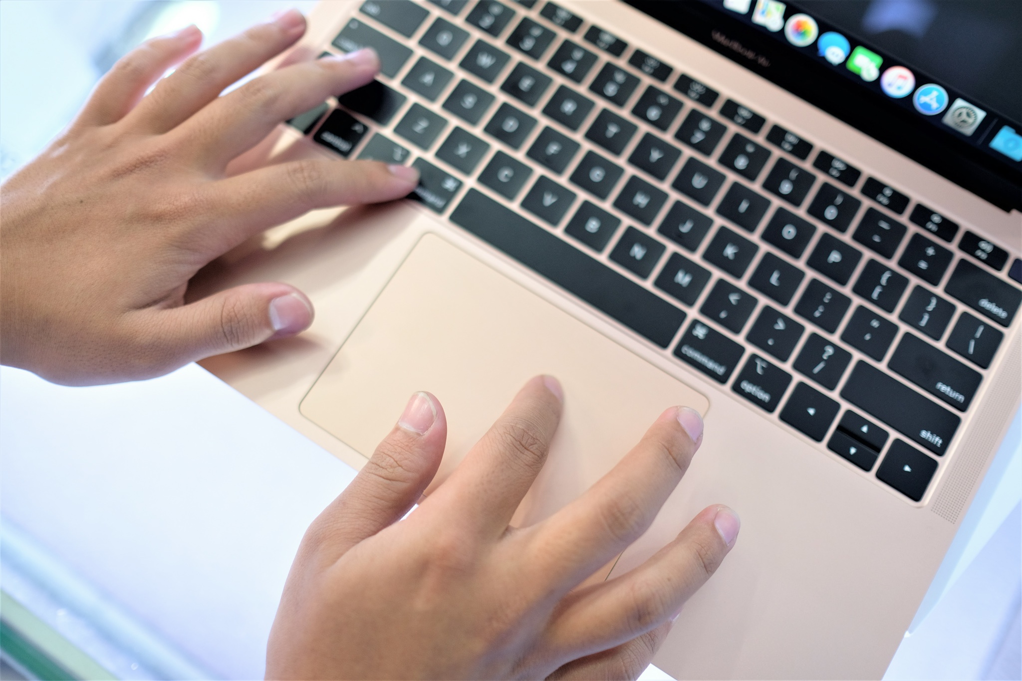 Trải nghiệm Macbook Air 2018 ảnh 7 Trai nghiem Macbook Air 2018 anh 7