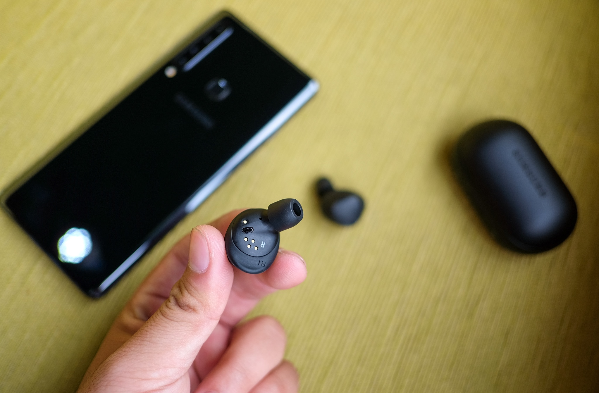 danh gia Samsung Gear IconX 2018 anh 13