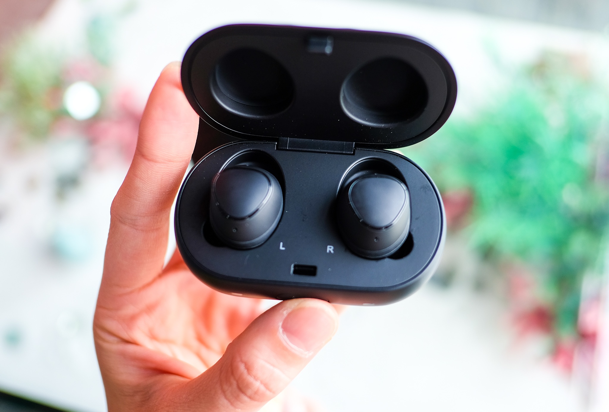 danh gia Samsung Gear IconX 2018 anh 3