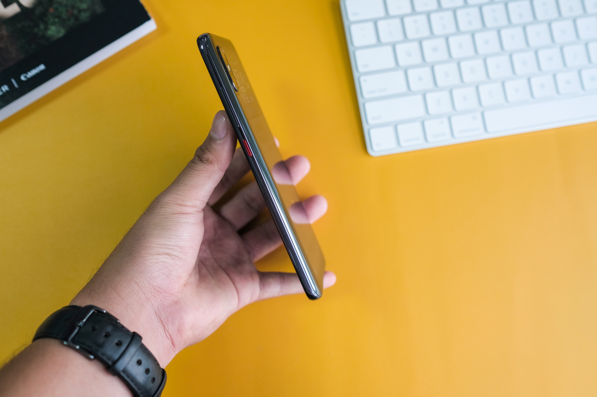 Trai nghiem Xiaomi Mi 8 Pro anh 3