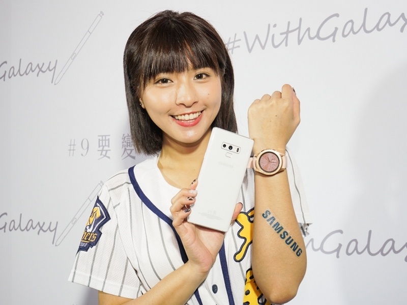 Galaxy Note9 mau trang ra mat anh 5