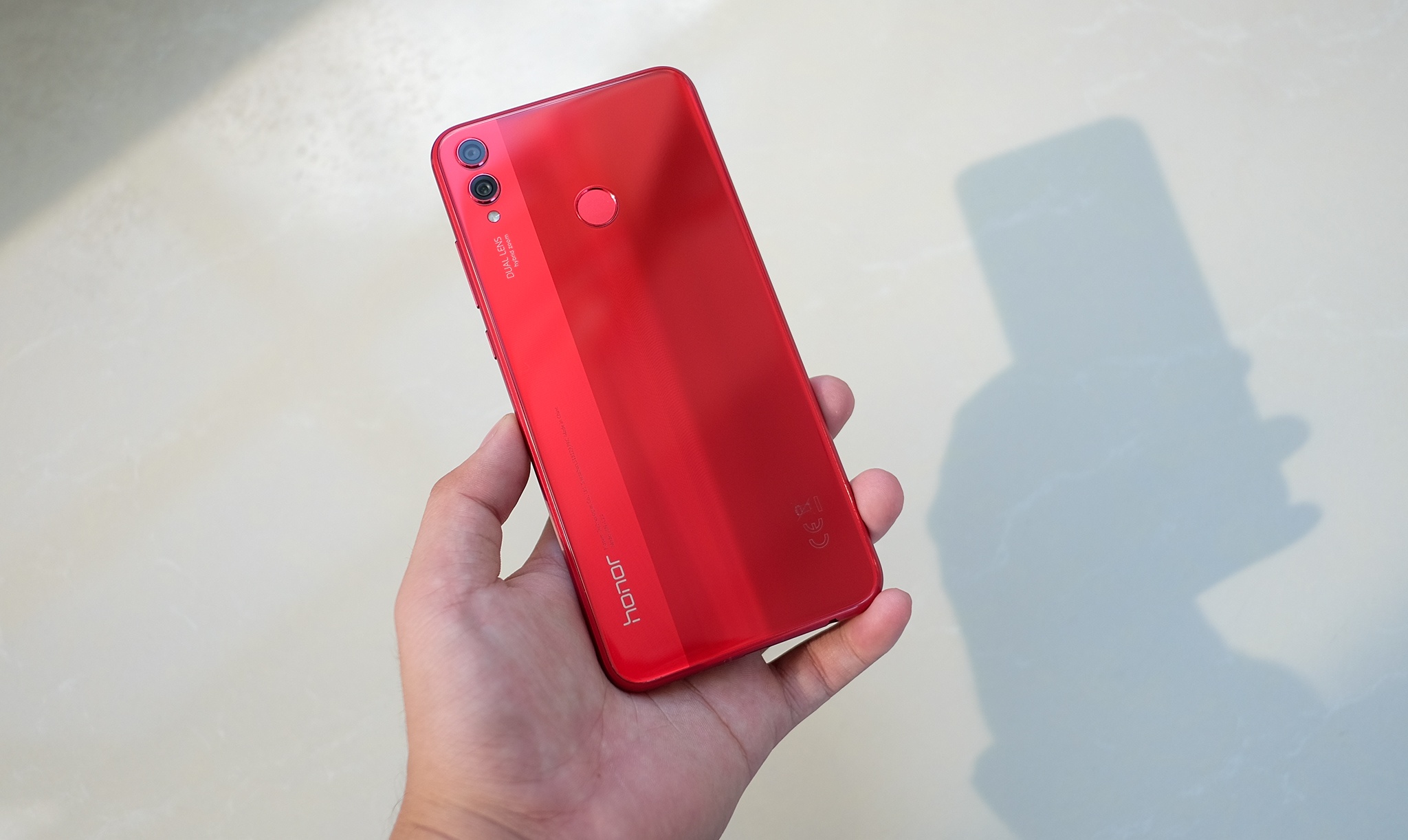 So sanh Xiaomi Mi 8 Lite voi Honor 8X anh 2