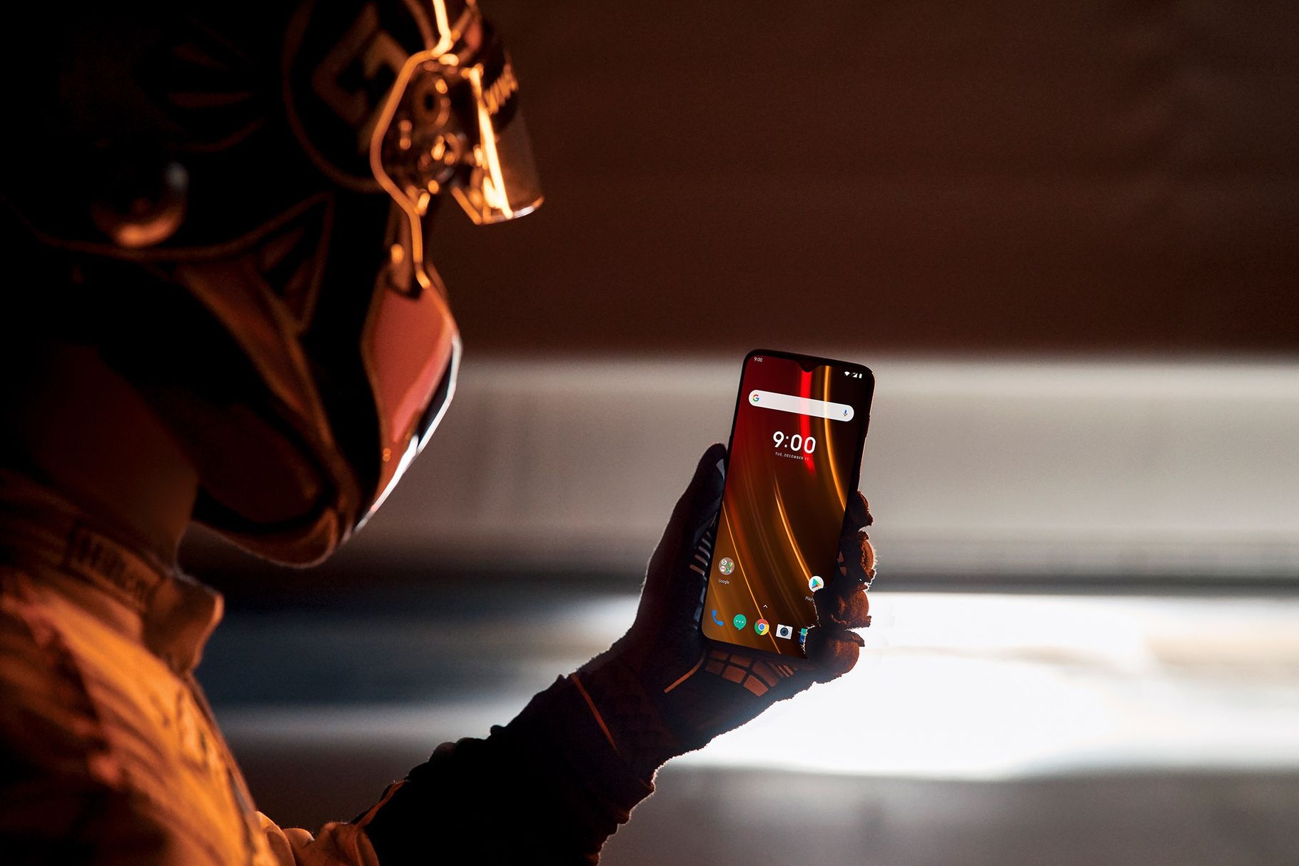 OnePlus 6T phien ban McLaren ra mat anh 2