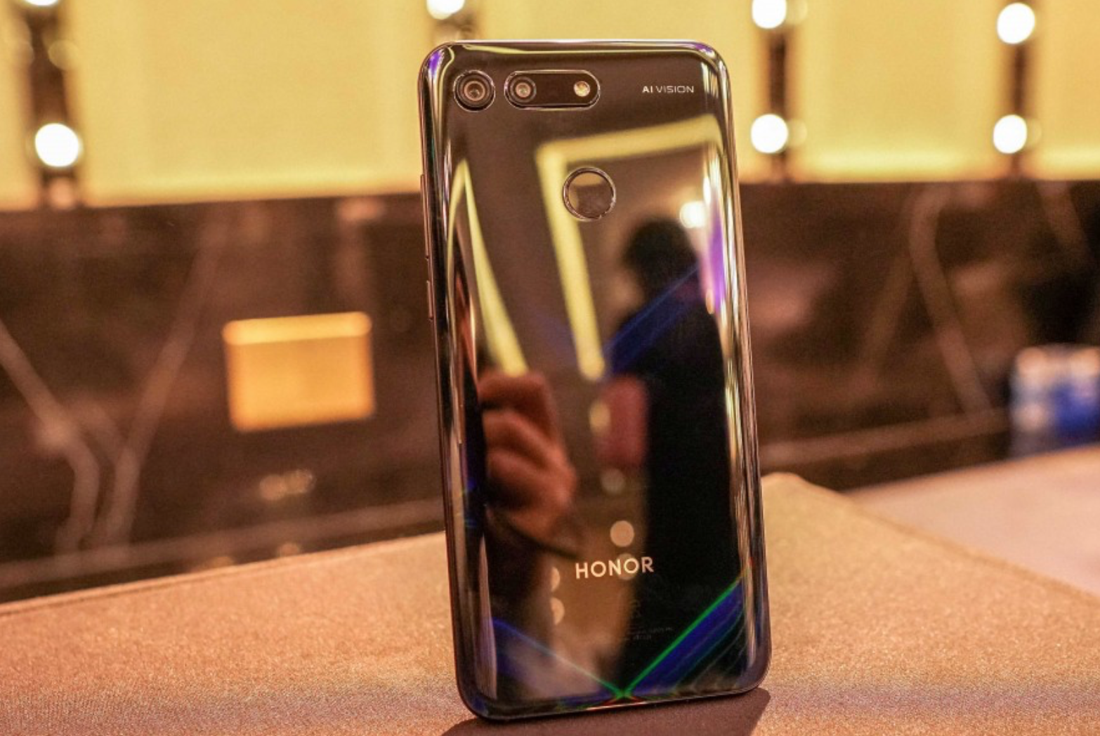 Honor View 20 ra mat anh 3