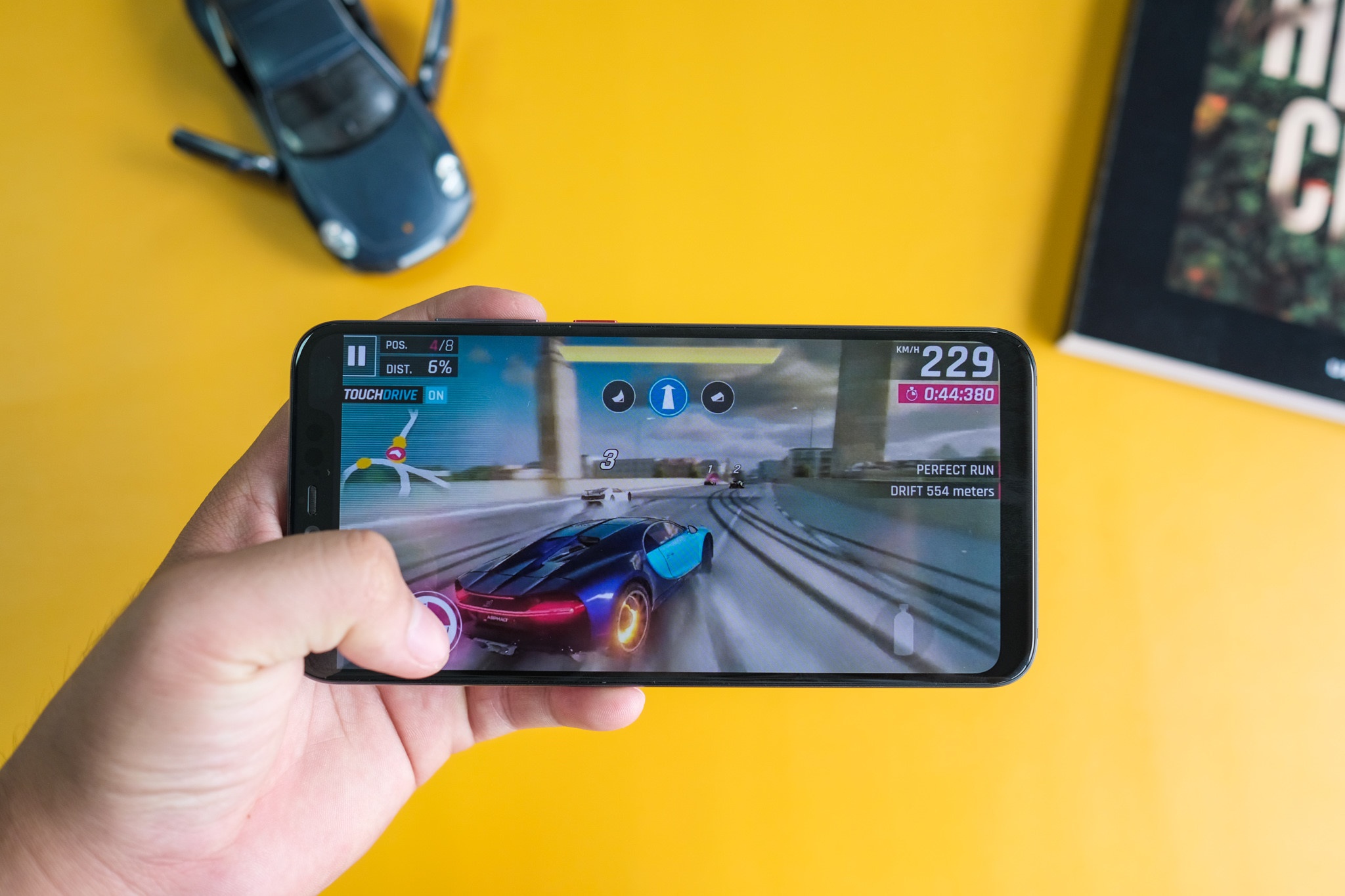 smartphone giam gia manh dau nam 2019 anh 5