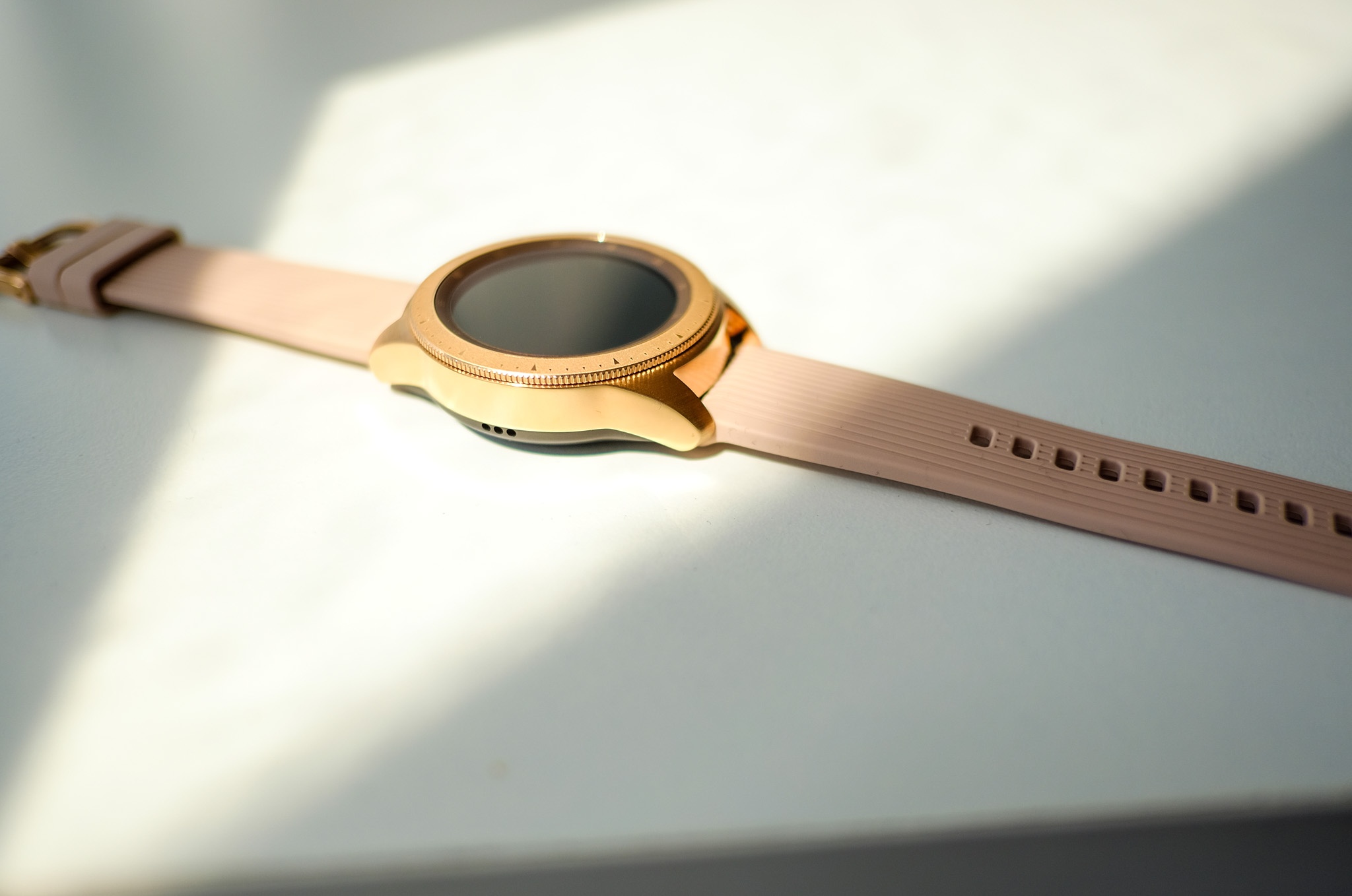 Đánh giá Galaxy Watch ảnh 1 Danh gia Galaxy Watch anh 1