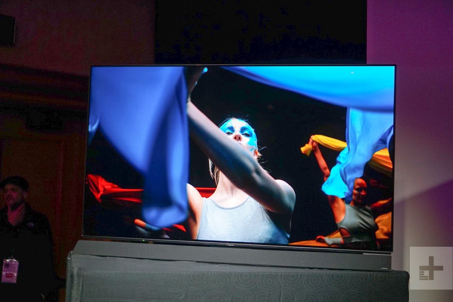 TV cao cap tot nhat 2018 anh 6