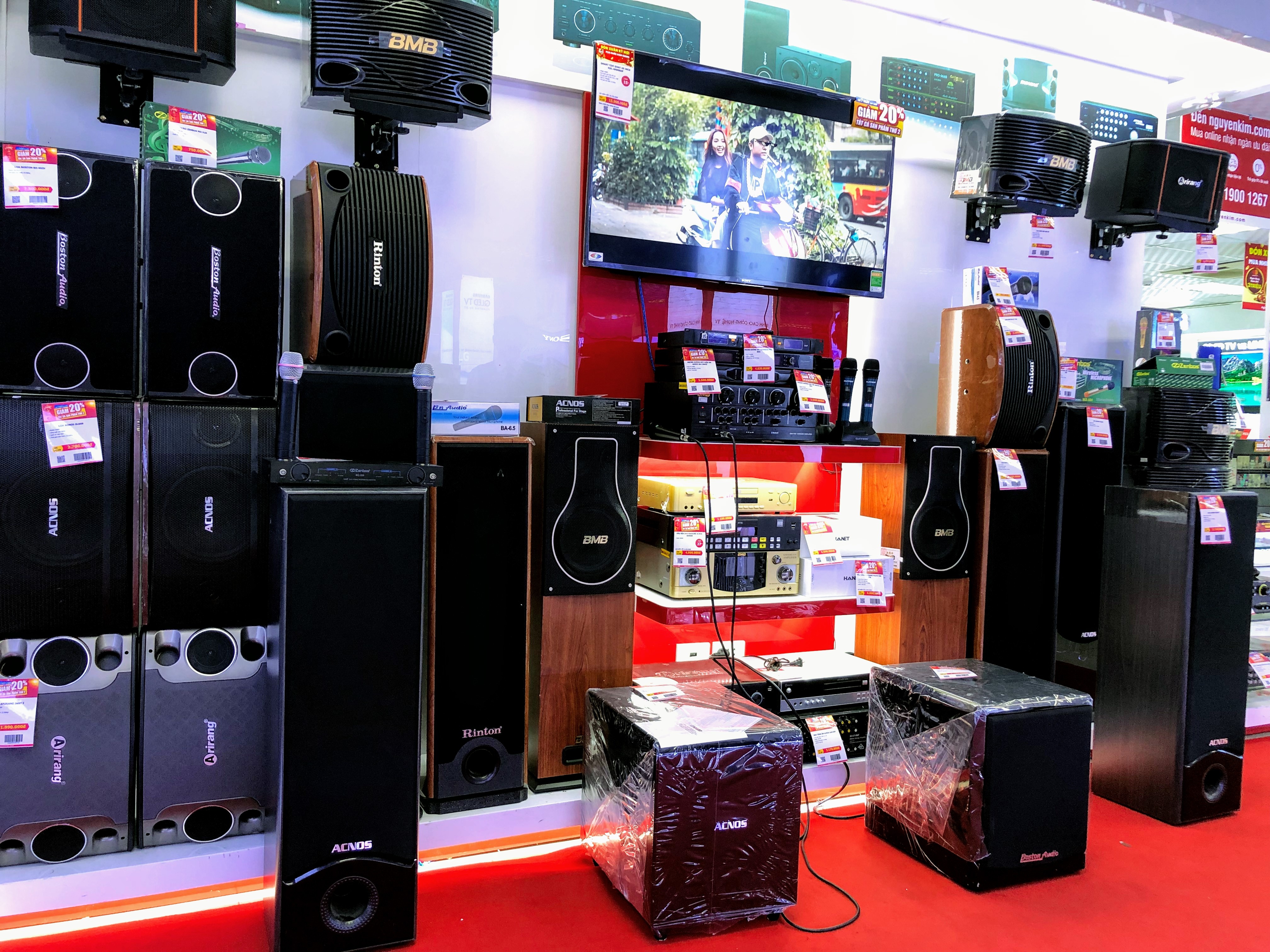 Thi truong TV Tet 2019 anh 3