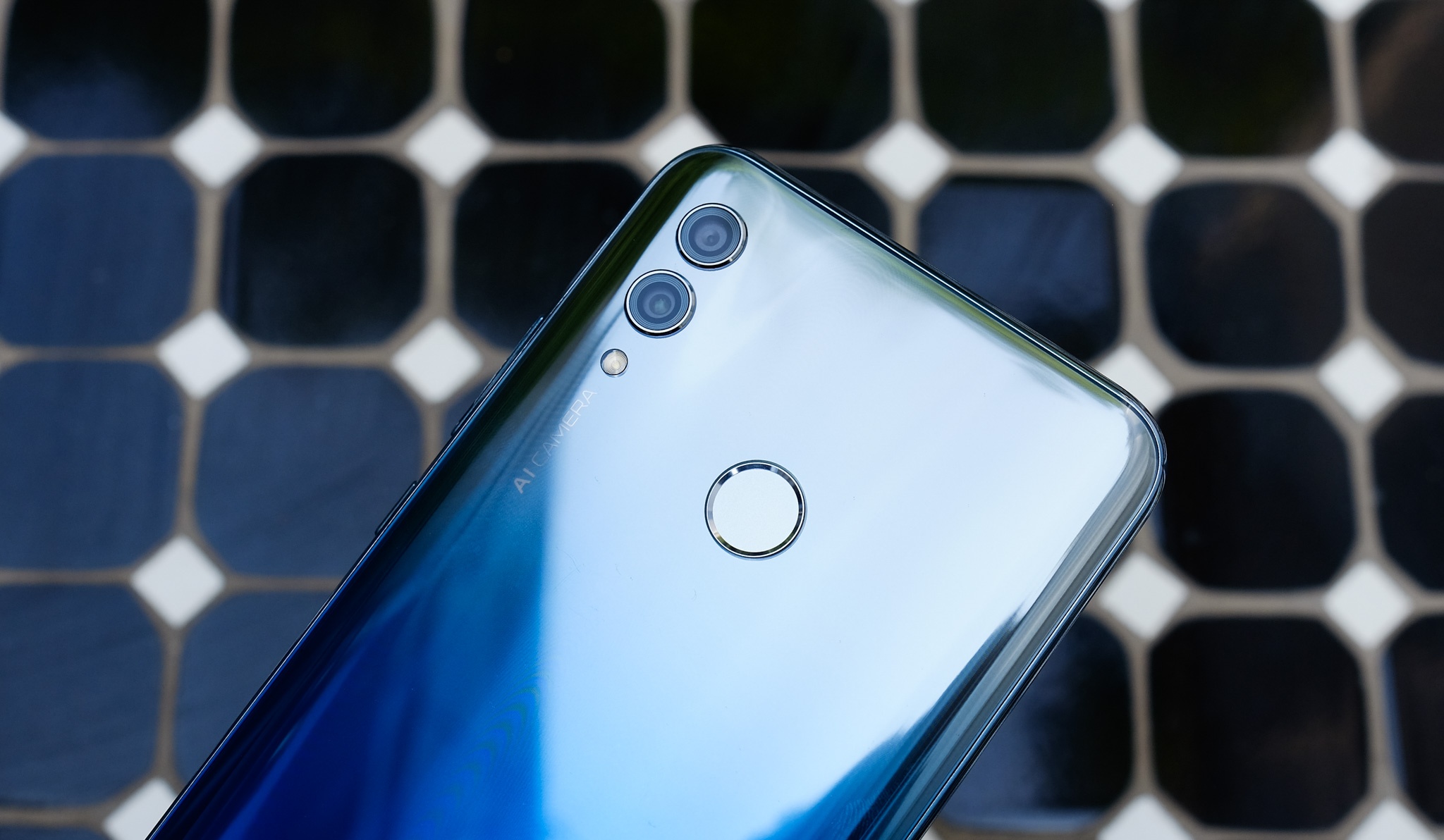 Danh gia nhanh Honor 10 Lite - camera selfie 24 MP, gia 5,3 trieu dong hinh anh