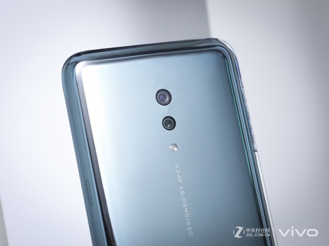 Apex 2019 ra mat anh 3